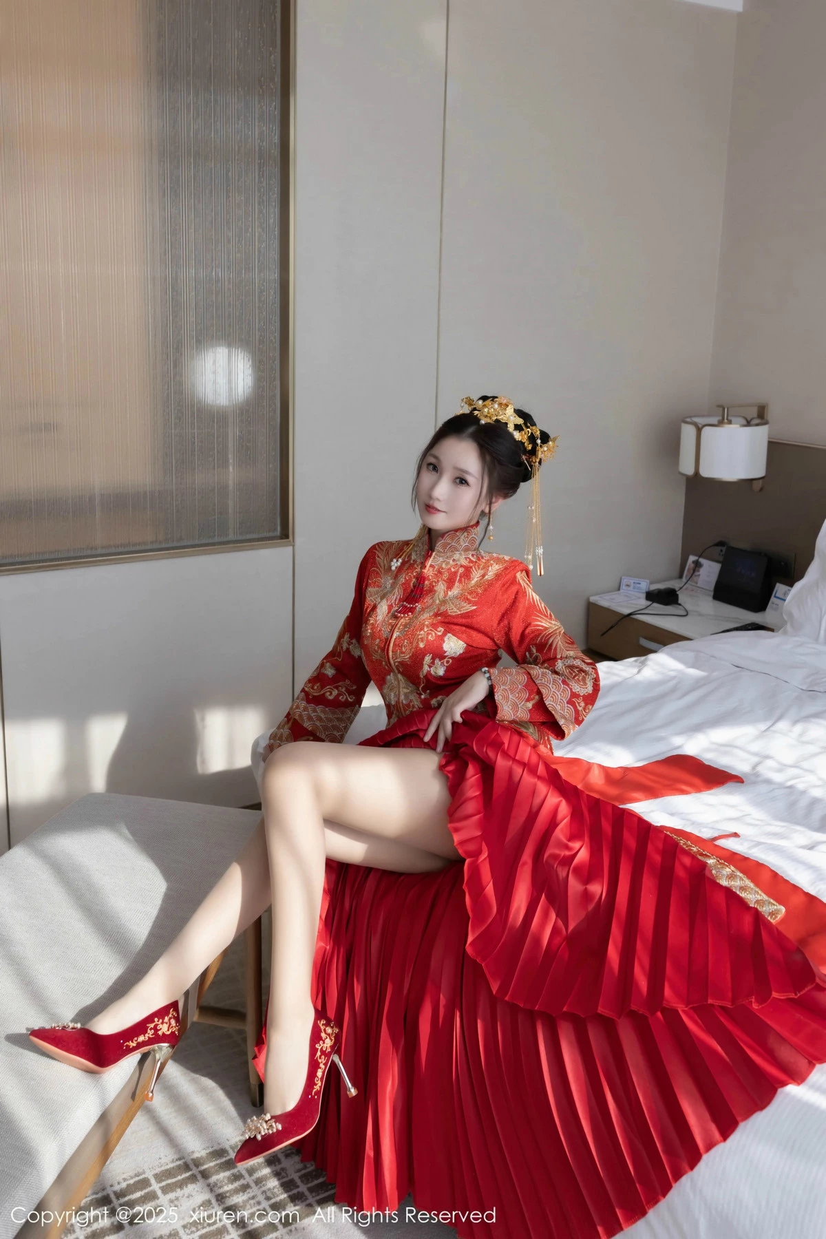 秀人集.com_[XiuRen秀人网]No.9811_模特杏子Yada性感新娘装红色情趣内衣配超薄肉丝秀美腿诱惑写真84P