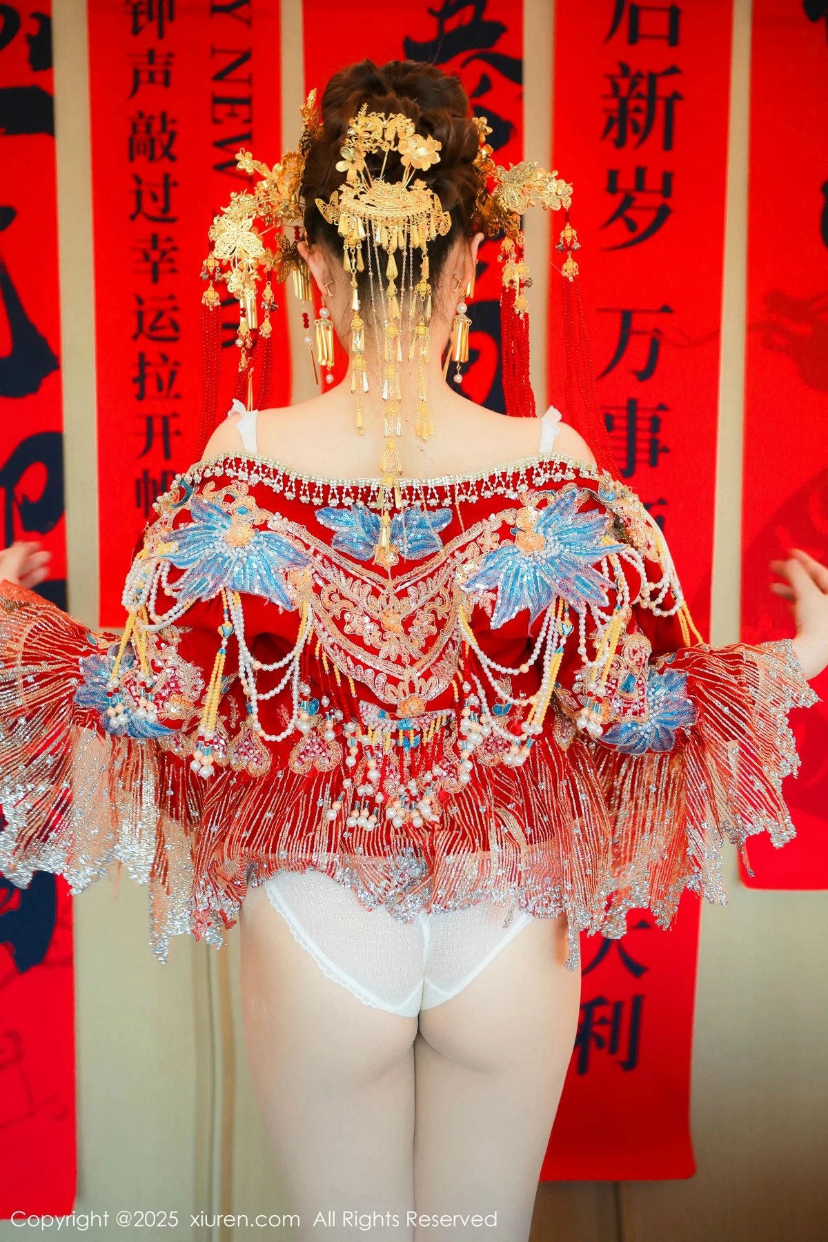 秀人集.com_[XiuRen秀人网]No.9823_模特蛋蛋宝新年主题性感红色新娘装露白色内衣秀丰腴身材诱惑写真79P