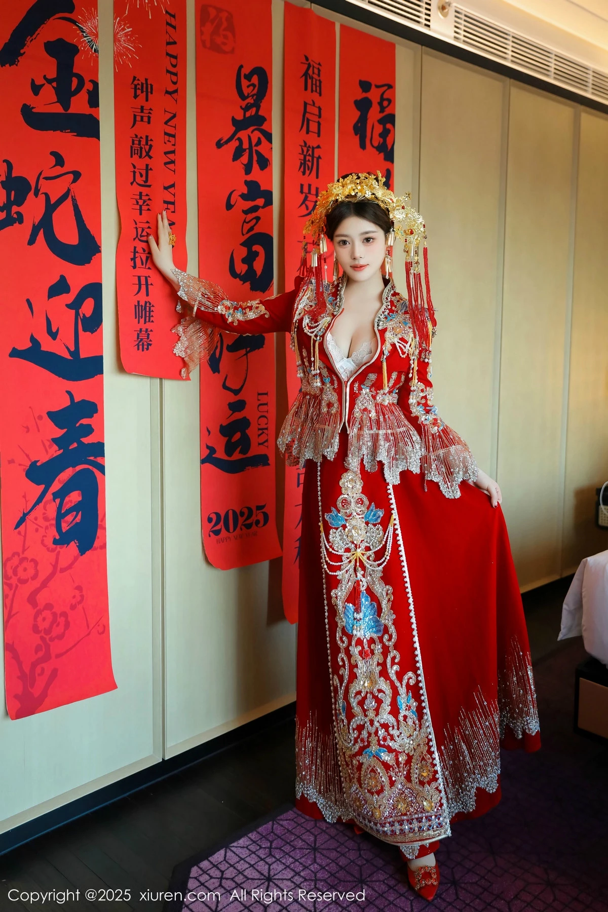 秀人集.com_[XiuRen秀人网]No.9823_模特蛋蛋宝新年主题性感红色新娘装露白色内衣秀丰腴身材诱惑写真79P