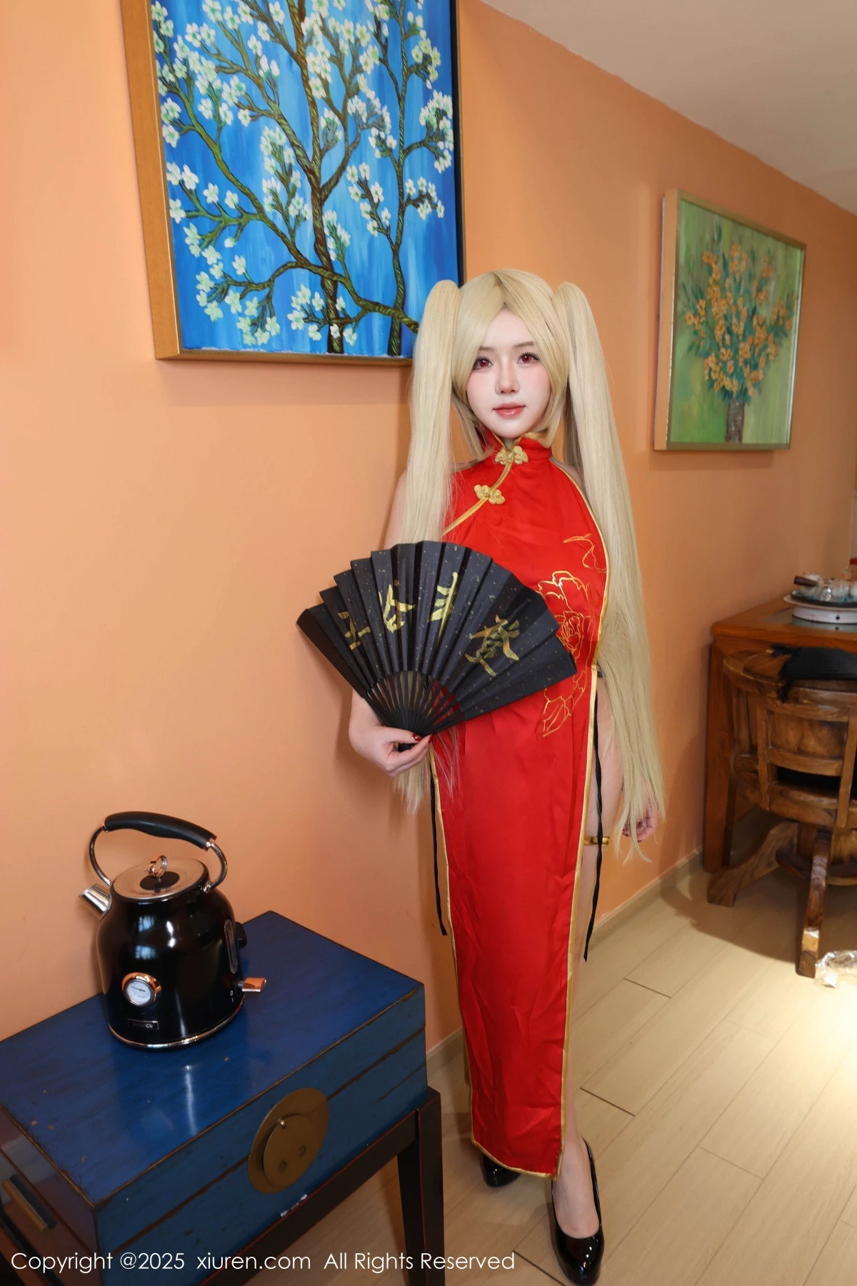 秀人集.com_[XiuRen秀人网]No.9834_模特小薯条nienie性感红色旗袍配红丝吊袜秀曼妙身姿诱惑写真131P