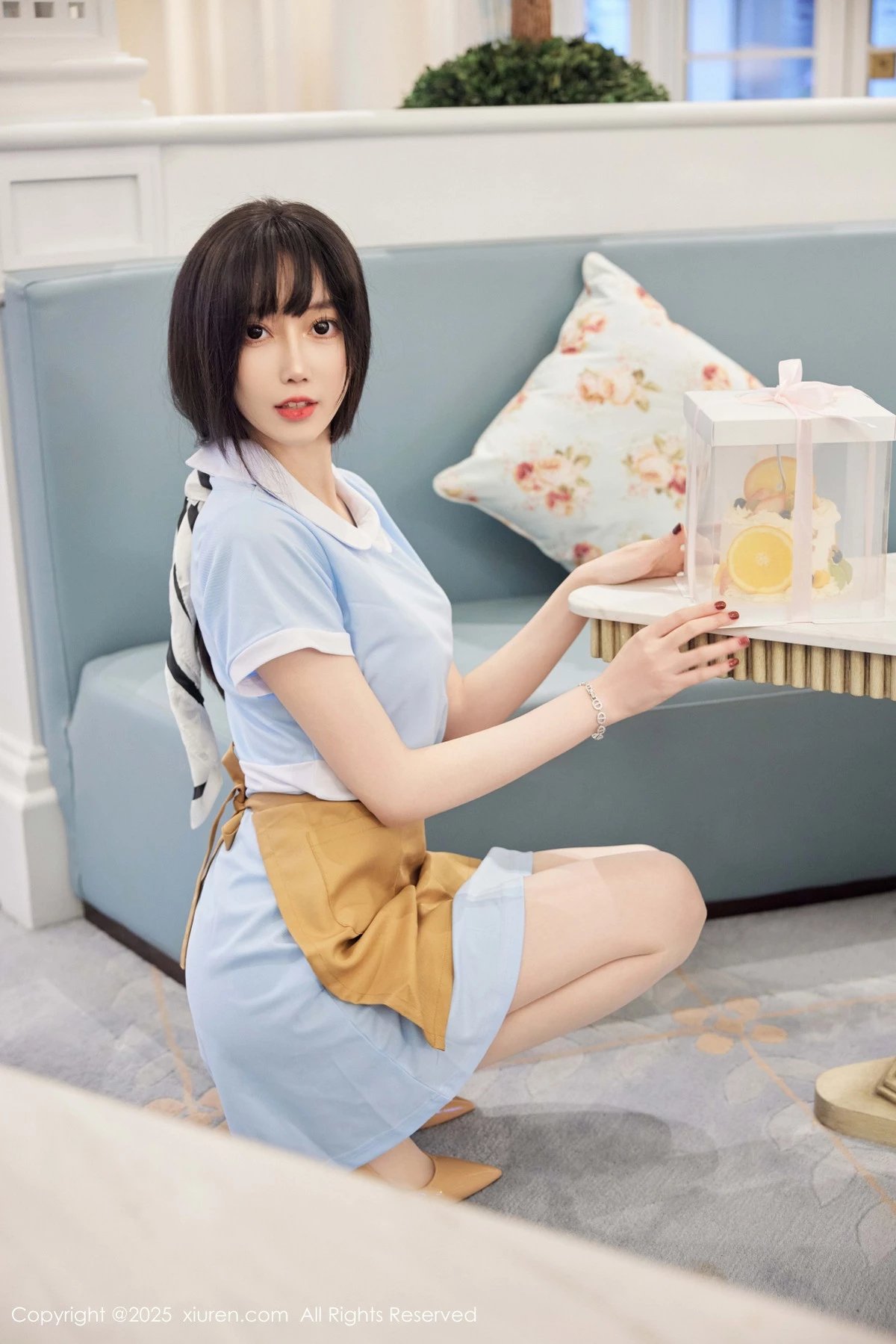 秀人集.com_[XiuRen秀人网]No.9864_模特玥儿玥er性感蓝色连衣短裙配超薄肉丝秀曼妙身材诱惑写真82P