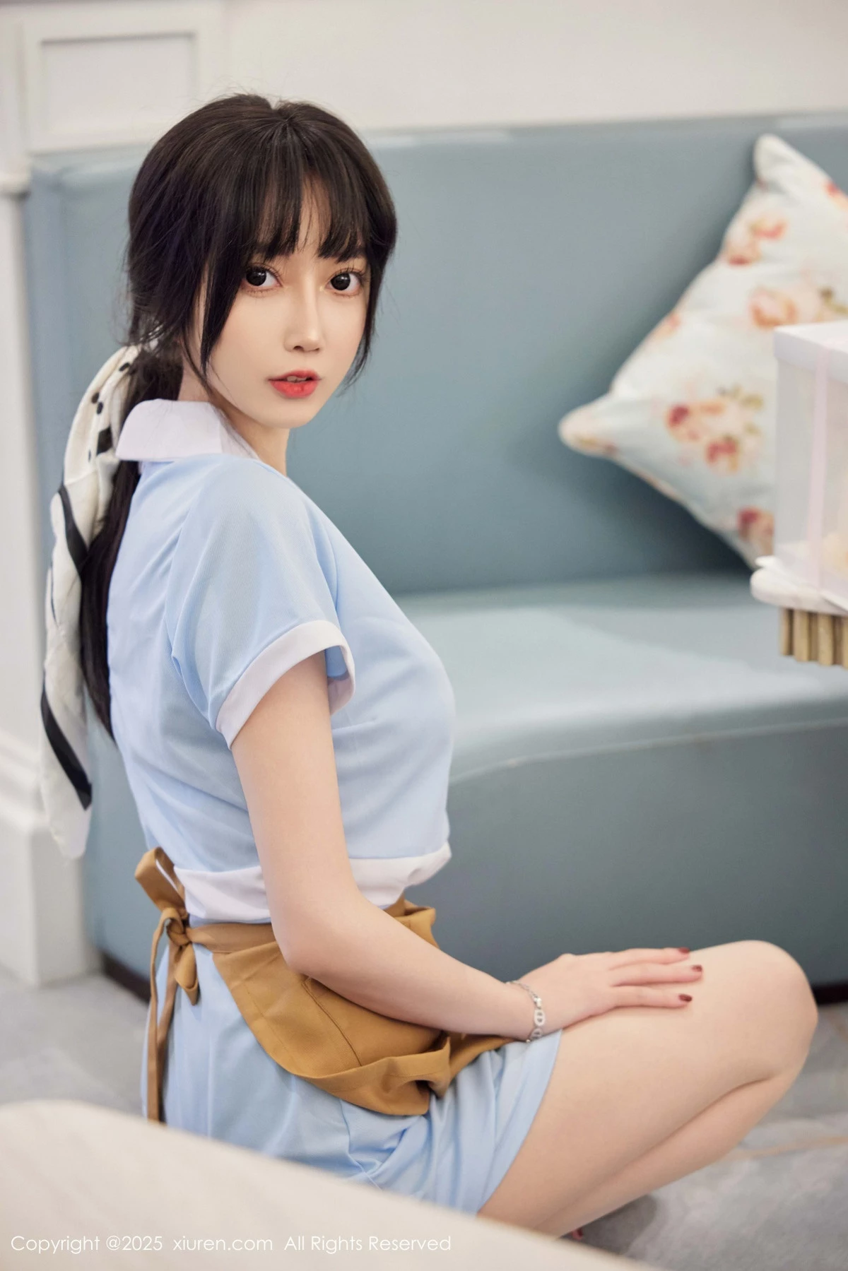 秀人集.com_[XiuRen秀人网]No.9864_模特玥儿玥er性感蓝色连衣短裙配超薄肉丝秀曼妙身材诱惑写真82P