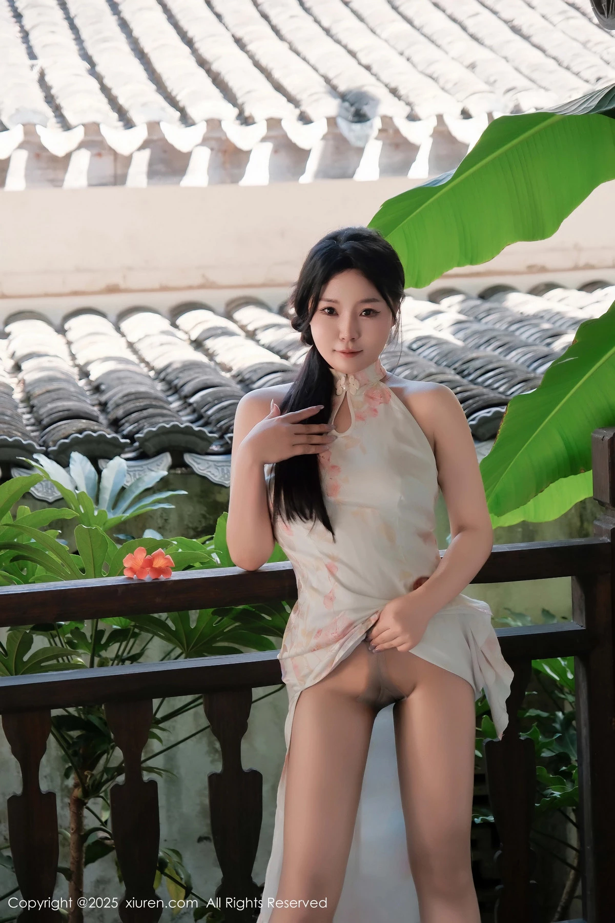 秀人集.com_[XiuRen秀人网]No.9893_模特麦田性感浅蓝色旗袍配超薄无内肉丝秀曼妙身姿撩人诱惑写真70P