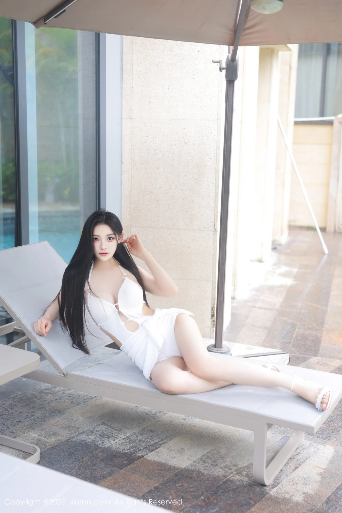 秀人集.com_[XiuRen秀人网]No.9929_新人模特白浅浅泳池场景性感白色连体泳衣秀凹凸身材诱惑写真69P