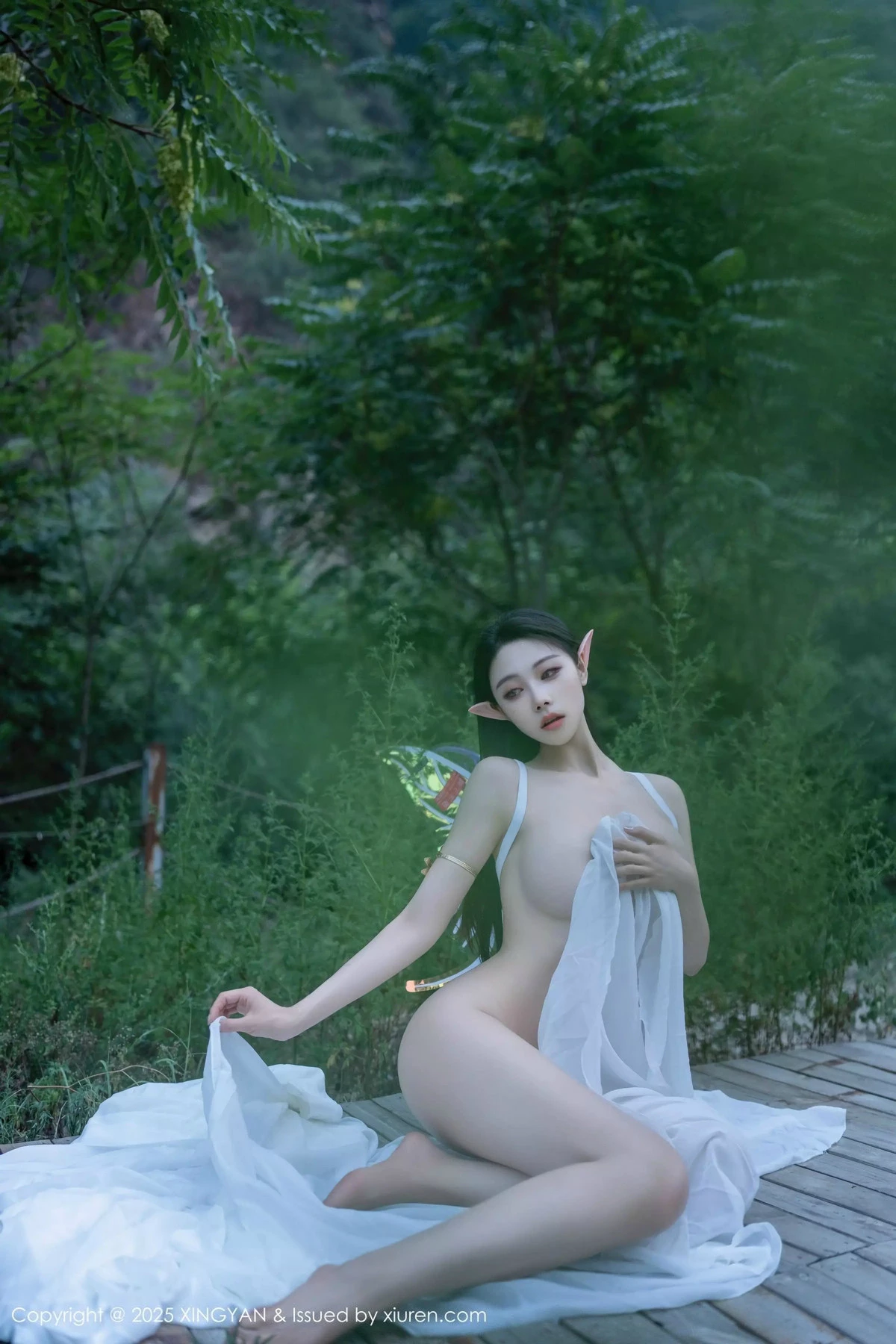 秀人集.com_[XINGYAN星颜社]VOL.314_模特清妙精灵装扮性感白色连衣长裙秀翘臀美腿惹火诱惑写真60P