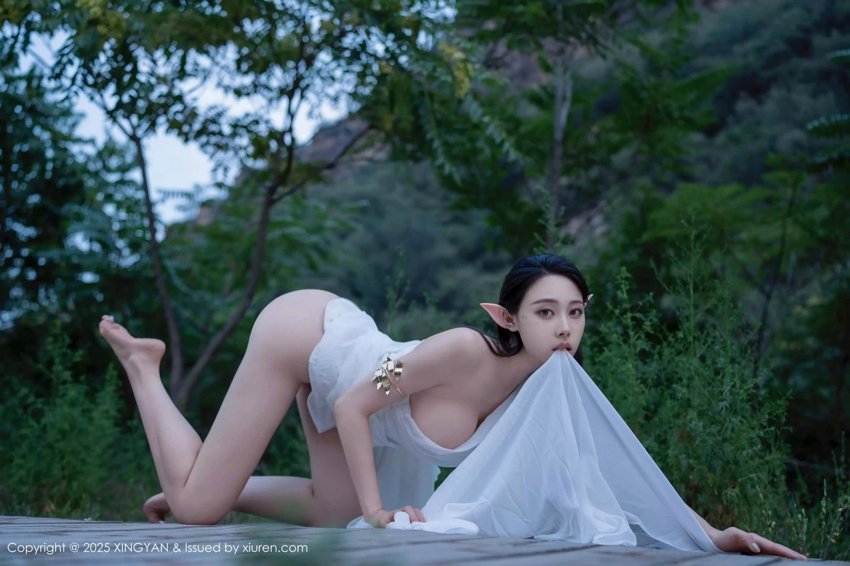 秀人集.com_[XINGYAN星颜社]VOL.314_模特清妙精灵装扮性感白色连衣长裙秀翘臀美腿惹火诱惑写真60P