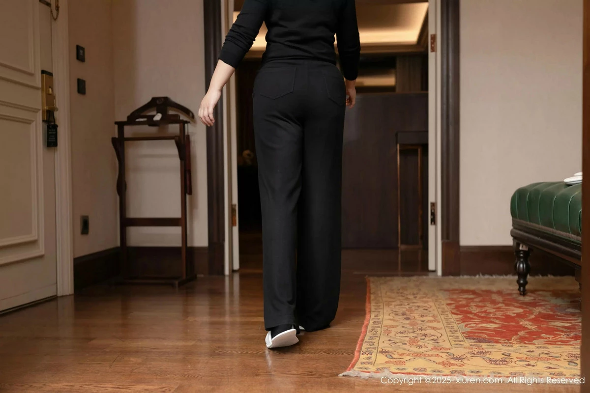 秀人集.com_[XiuRen秀人网]No.9938_模特杏子Yada剧情主题性感女仆装配超薄黑丝秀曼妙身姿诱惑写真80P