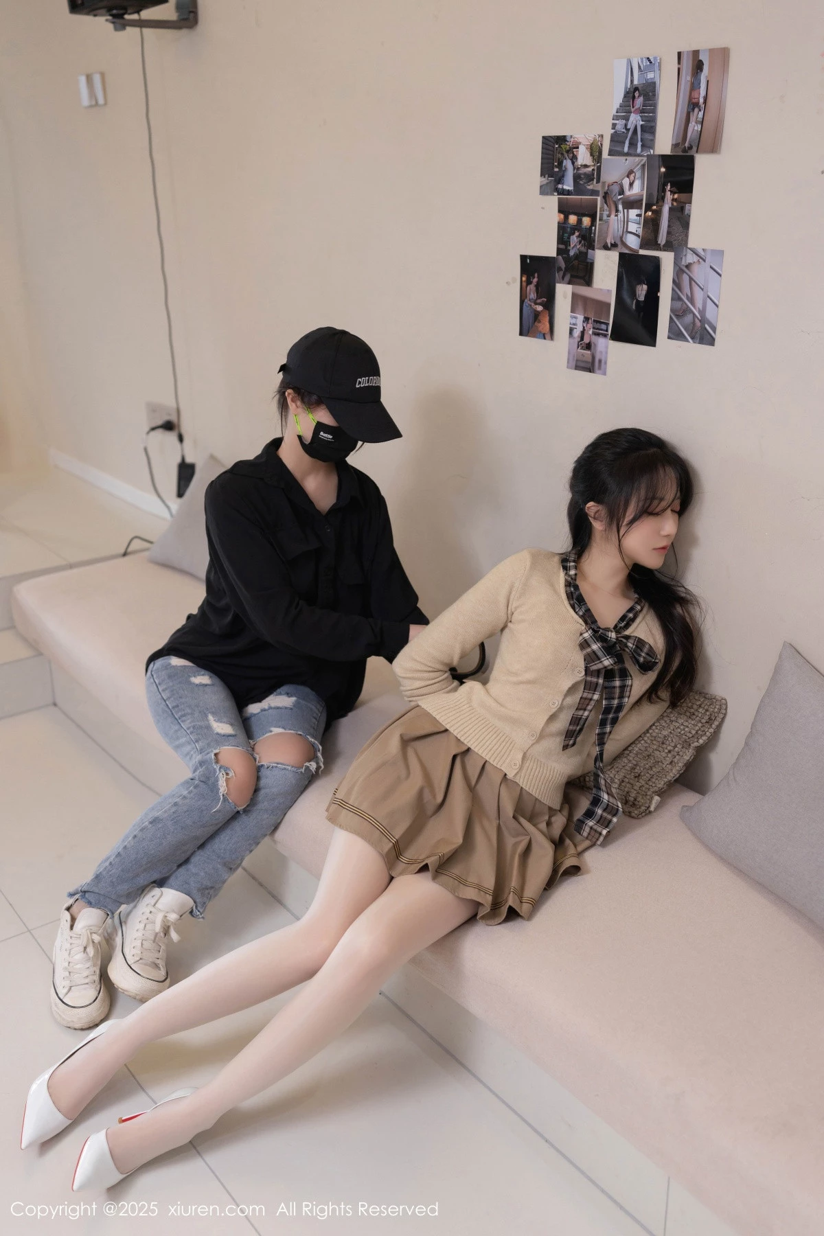 秀人集.com_[XiuRen秀人网]No.9988_模特鱼子酱Fish性感浅色短裙配开档白丝秀曼妙身姿完美诱惑写真82P