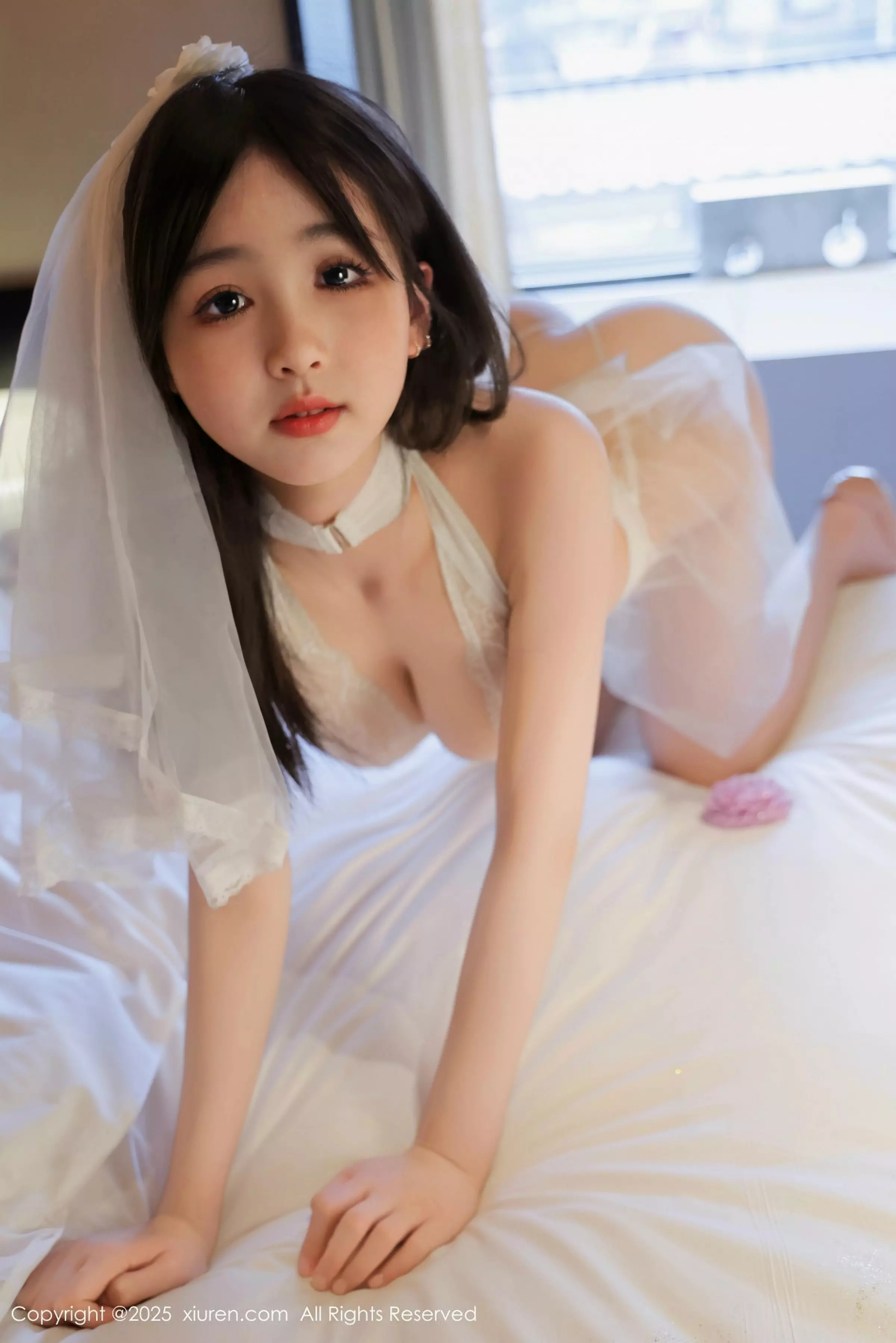 秀人集.com_[XiuRen秀人网]No.10011_模特奶芙乔乔性感白色婚纱露白色蕾丝内衣秀凹凸身材诱惑写真66P