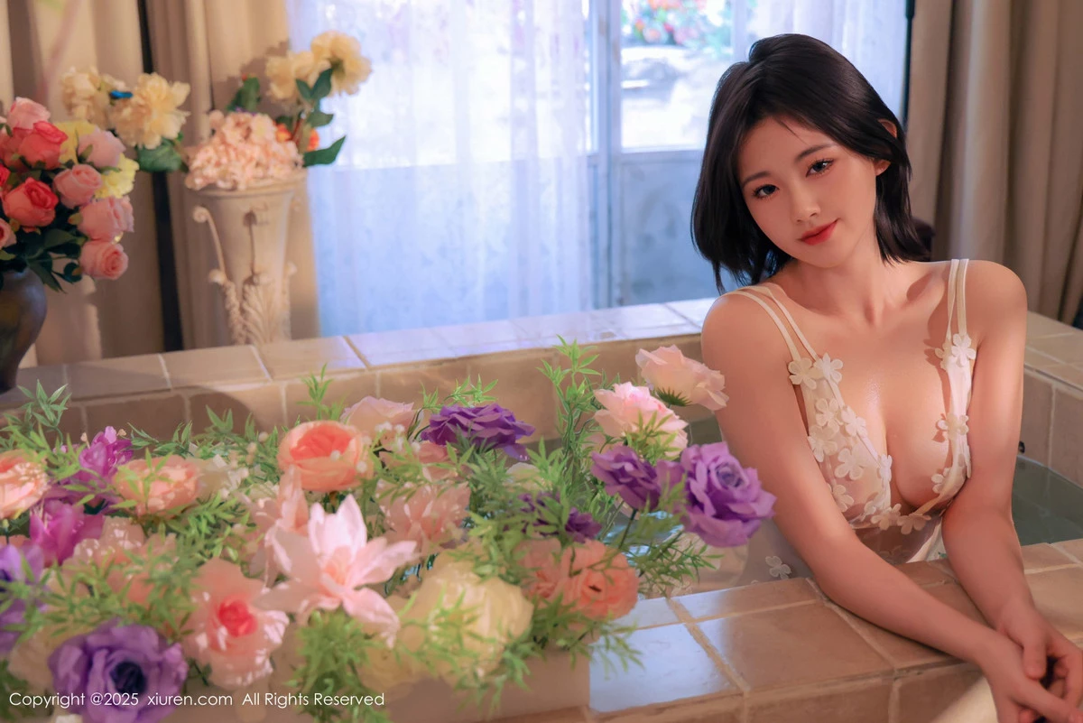 秀人集.com_[XiuRen秀人网]No.9920_模特小橘子orange性感白色薄透蕾丝连体短裙秀惹火身材诱惑写真86P