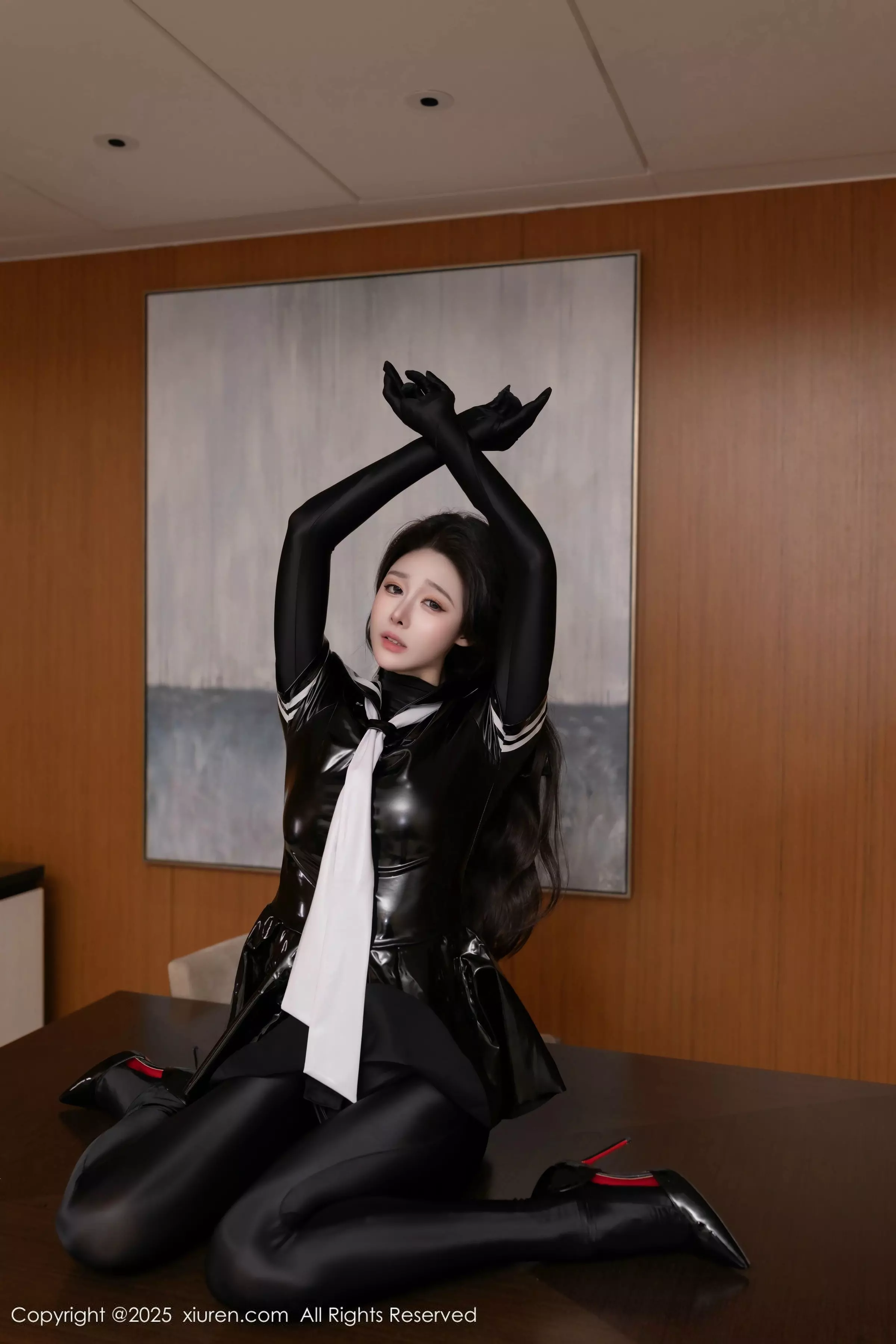 秀人集.com_[XiuRen秀人网]No.10087_模特小逗逗性感黑色胶衣+魅惑连体黑丝秀曼妙身姿撩人诱惑写真82P