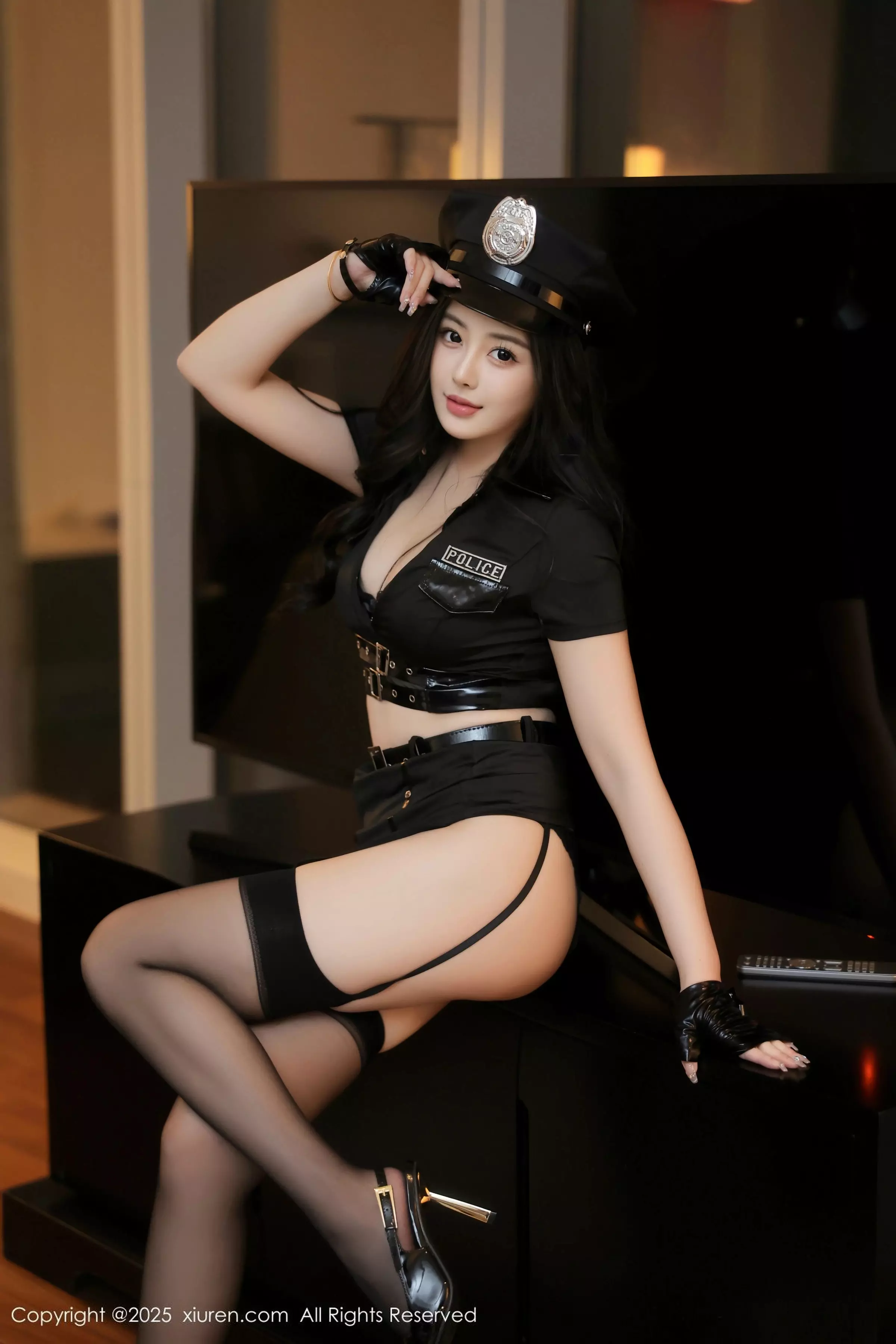 秀人集.com_[XiuRen秀人网]No.10098_模特希雅sia性感制服露黑色内衣配黑丝吊袜秀丰腴身材诱惑写真79P