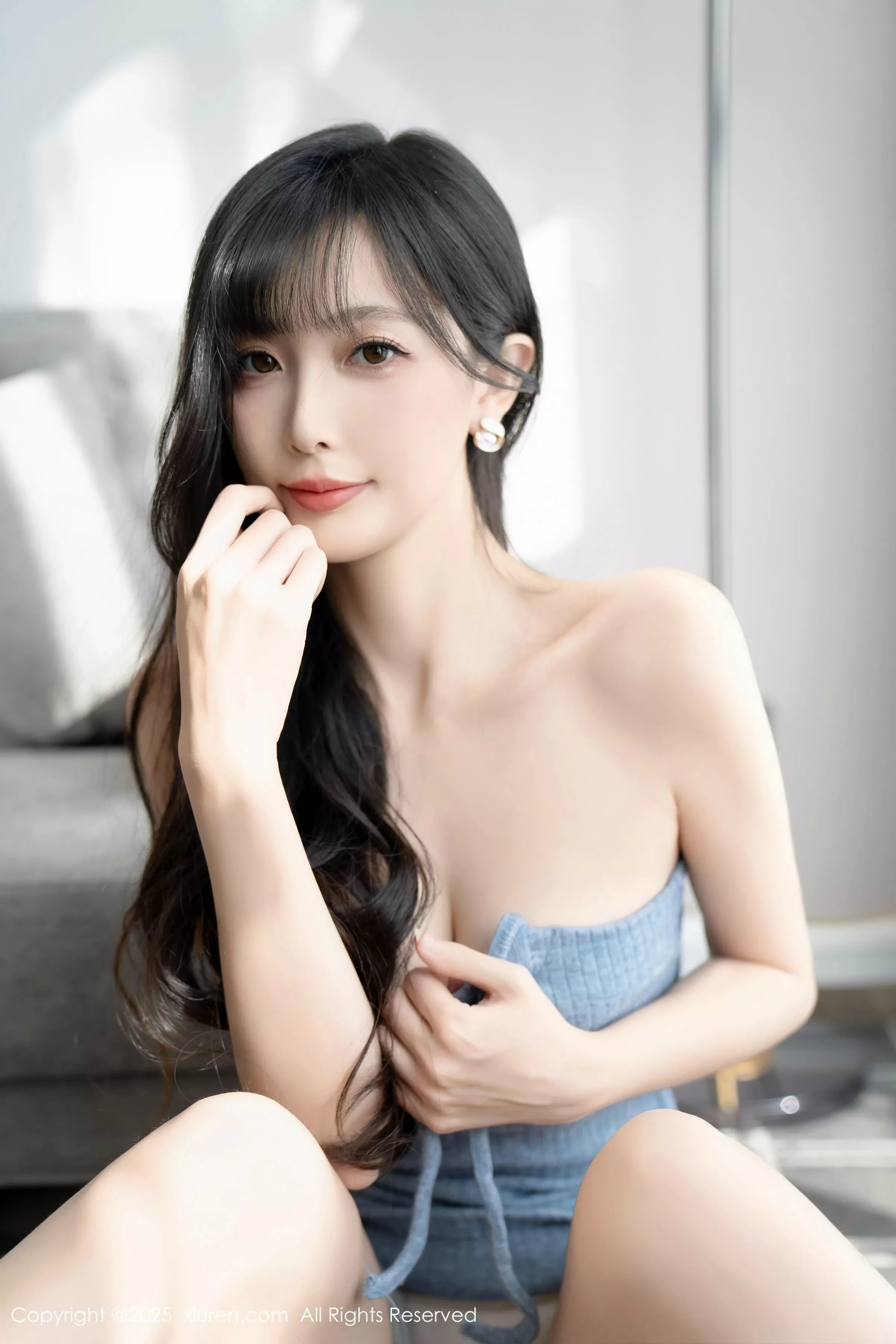 秀人集.com_[XiuRen秀人网]No.10124_模特樱桃小阑子性感浅蓝色连衣短裙配灰丝袜秀曼妙身姿诱惑写真86P