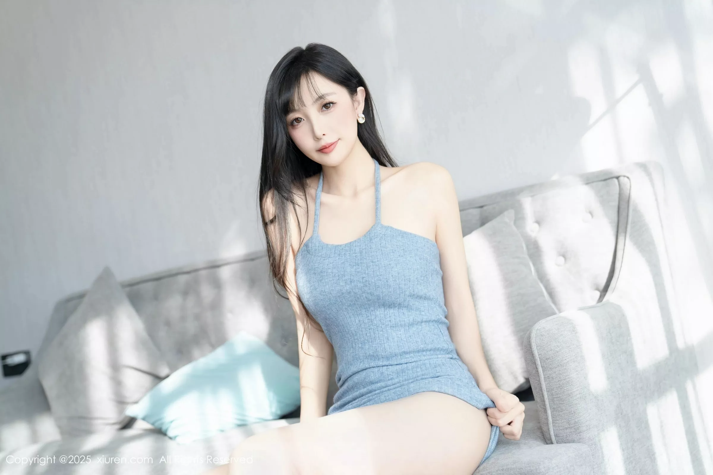 秀人集.com_[XiuRen秀人网]No.10124_模特樱桃小阑子性感浅蓝色连衣短裙配灰丝袜秀曼妙身姿诱惑写真86P