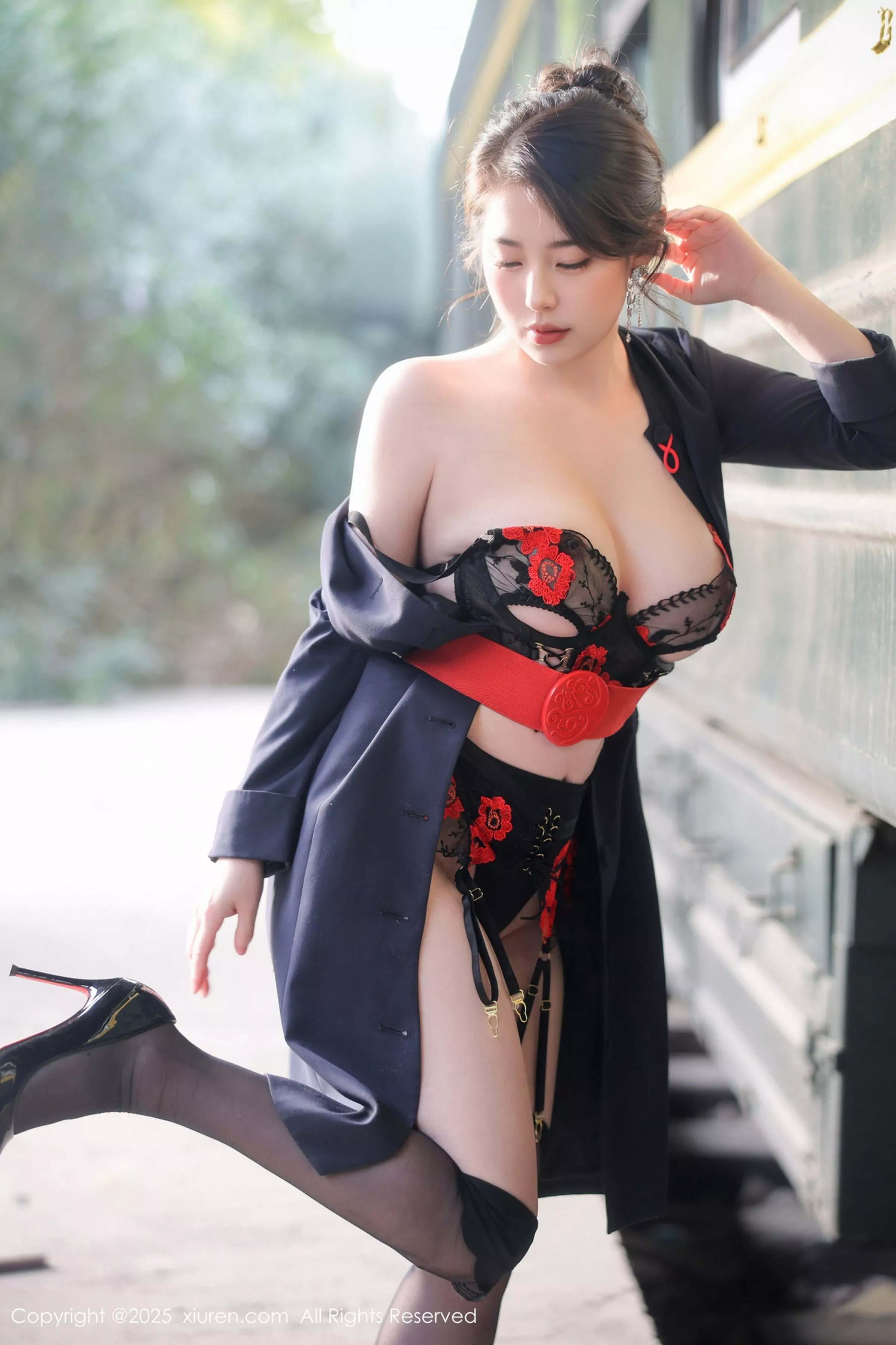 秀人集.com_[XiuRen秀人网]No.10155_模特白茹雪abby性感黑色情趣内衣配黑丝吊袜秀丰腴身材诱惑写真78P