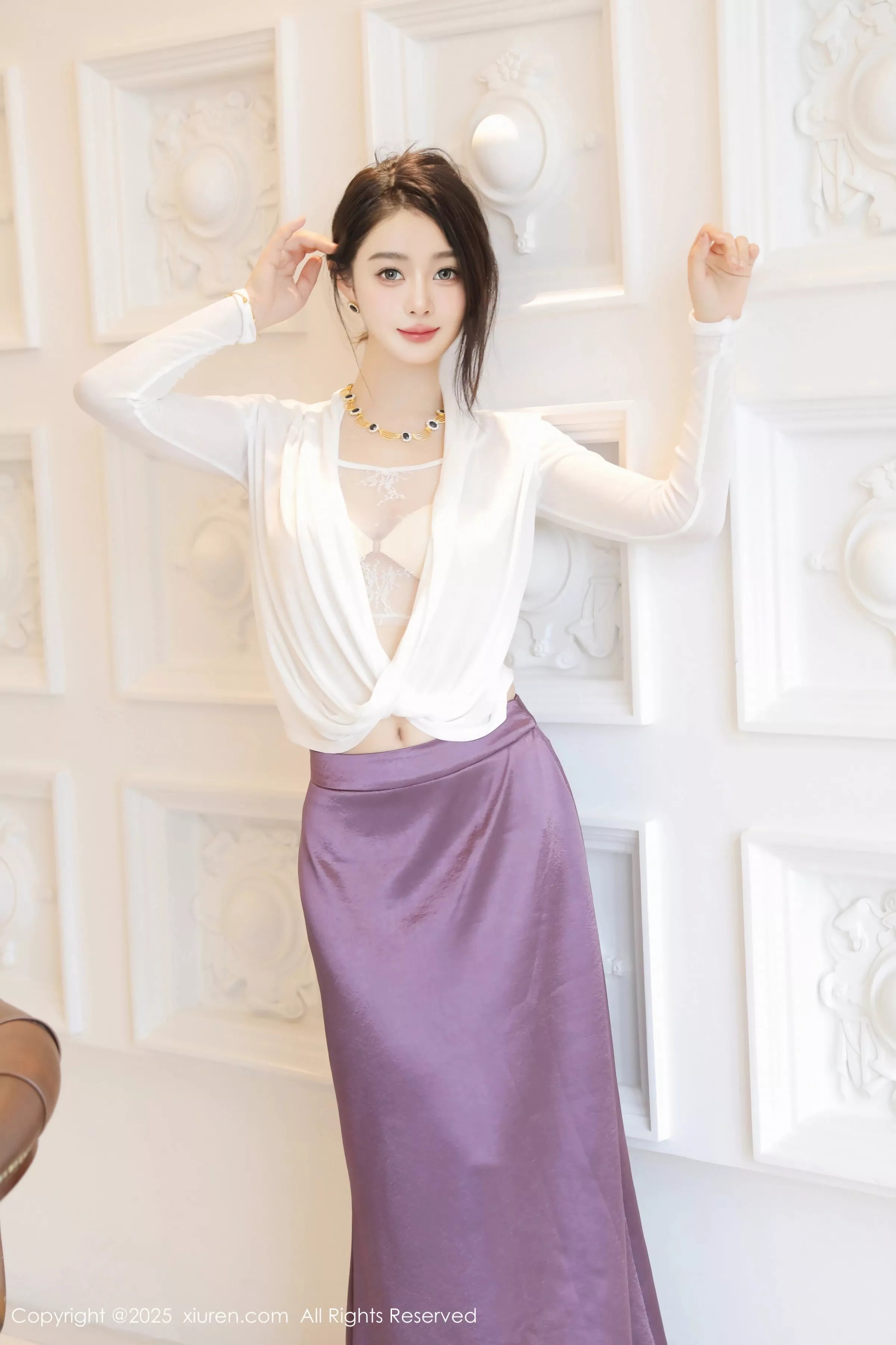 秀人集.com_[XiuRen秀人网]No.10201_模特Candy糖糖白上衣配紫色长裙露肉丝吊袜秀丰腴身材诱惑写真75P