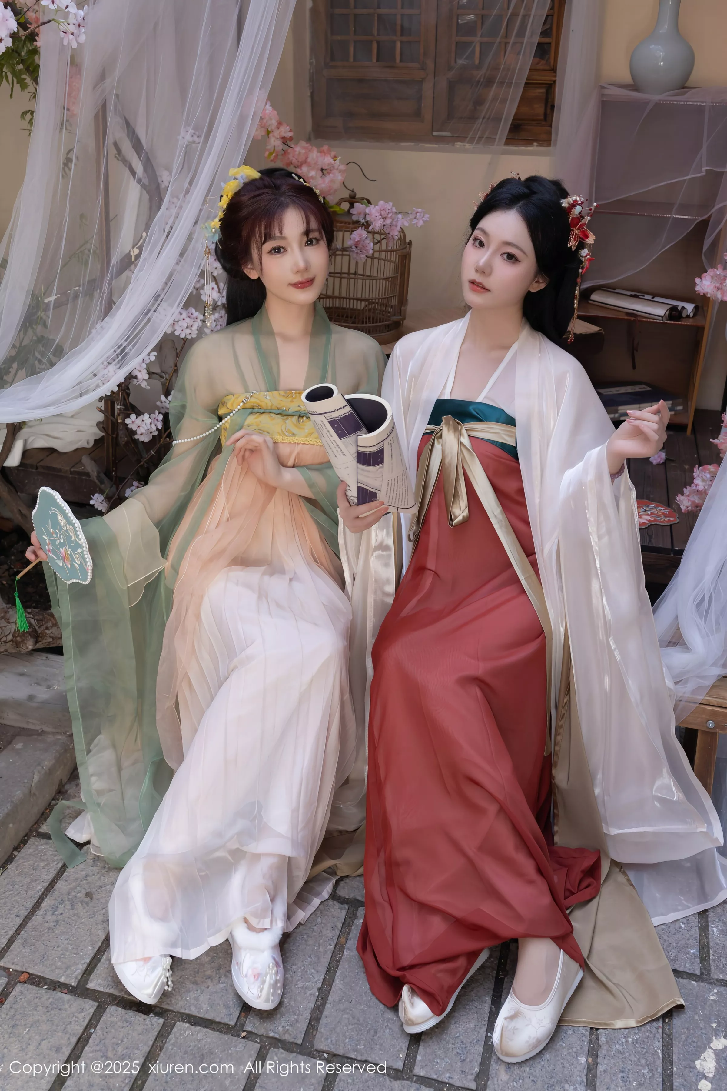 秀人集.com_[XiuRen秀人网]No.10223_模特合集女神陆萱萱＆安然anran激情互动薄纱古装撩人诱惑写真80P