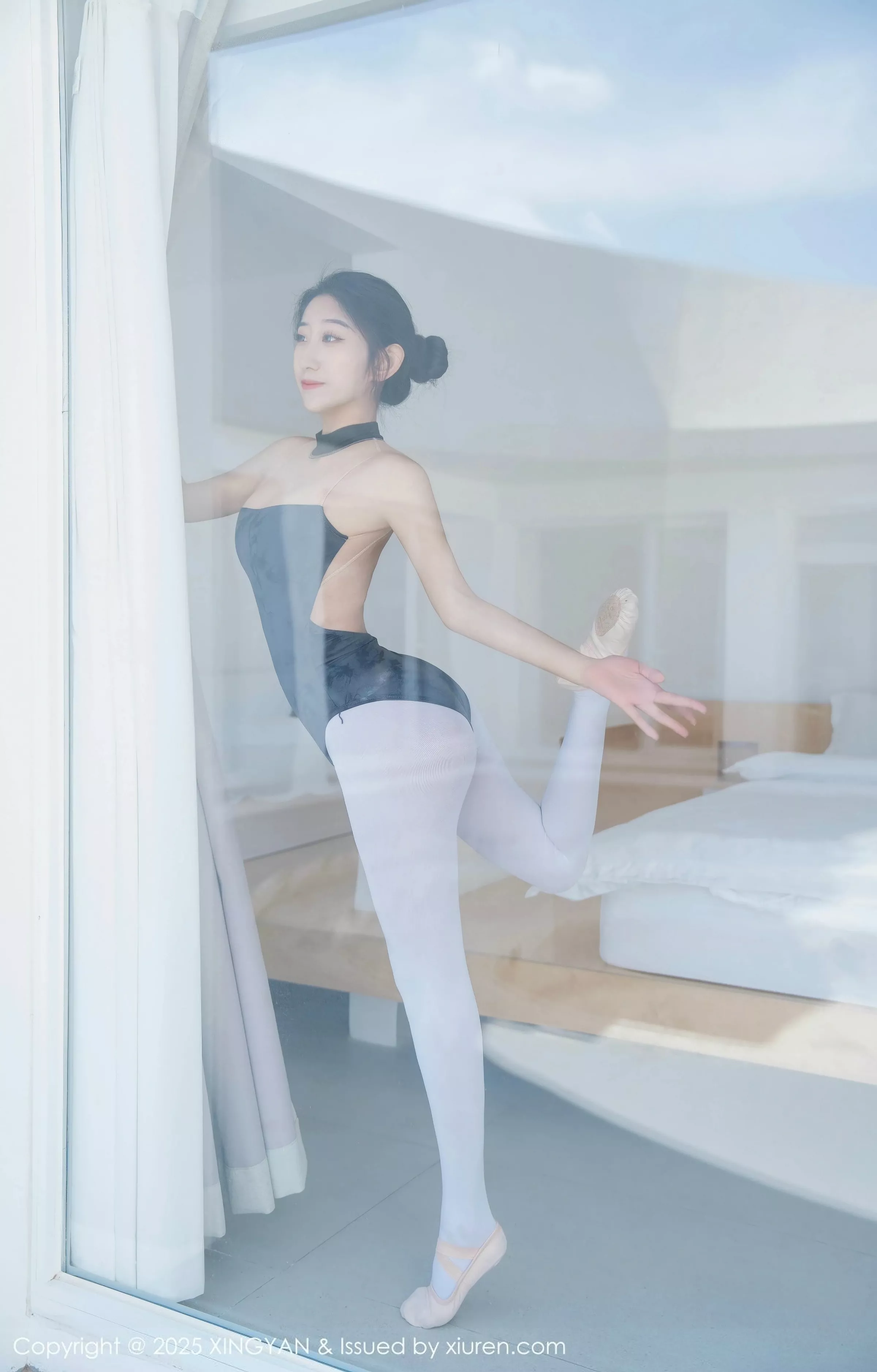 秀人集.com_[XINGYAN星颜社]VOL.345_模特星冉舞姿拍摄性感深色芭蕾舞服秀曼妙身姿完美诱惑写真79P