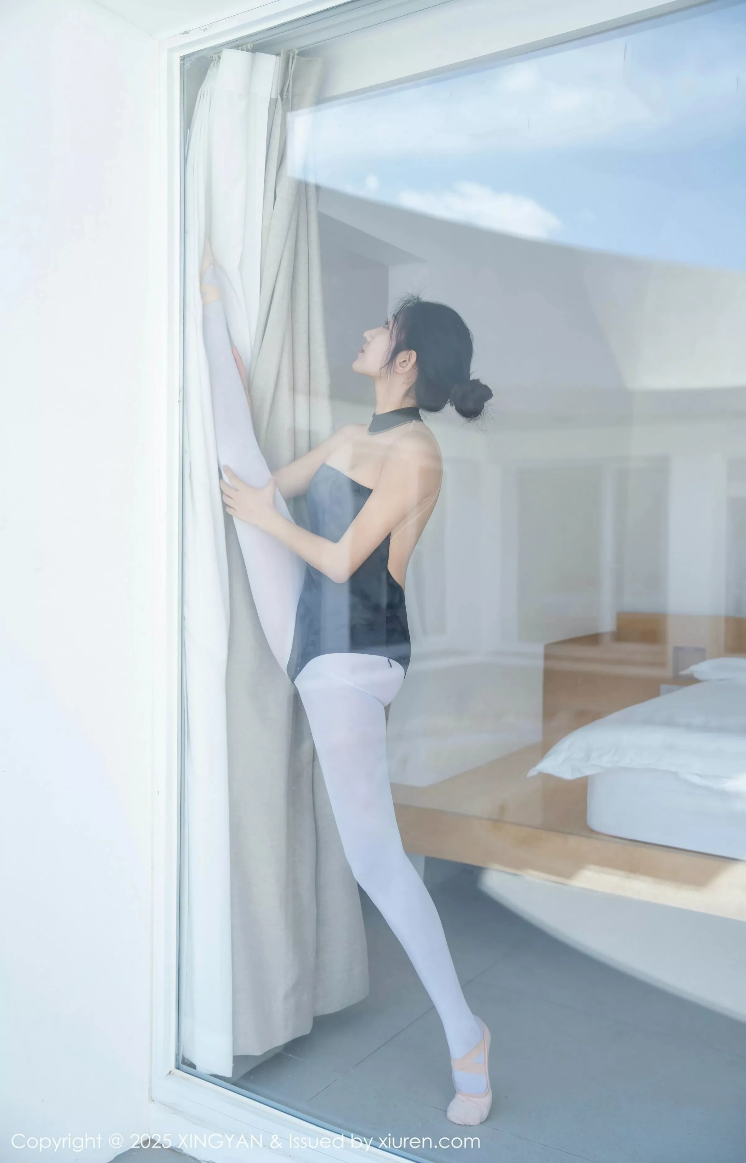 秀人集.com_[XINGYAN星颜社]VOL.345_模特星冉舞姿拍摄性感深色芭蕾舞服秀曼妙身姿完美诱惑写真79P