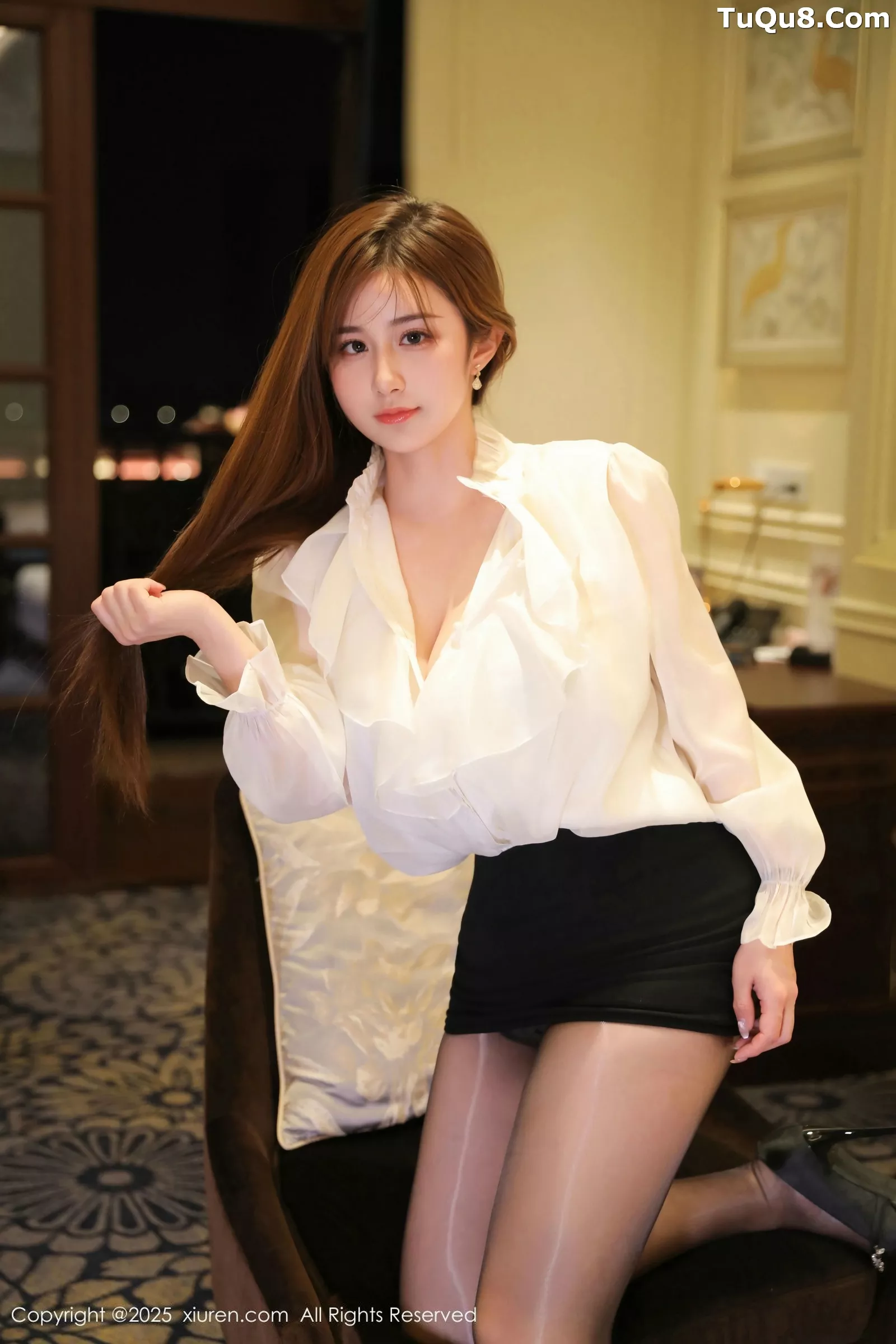 秀人集.com_[XiuRen秀人网]No.10342_模特小肉肉咪OL服饰露黑色内衣配超薄黑丝秀凹凸身材诱惑写真74P