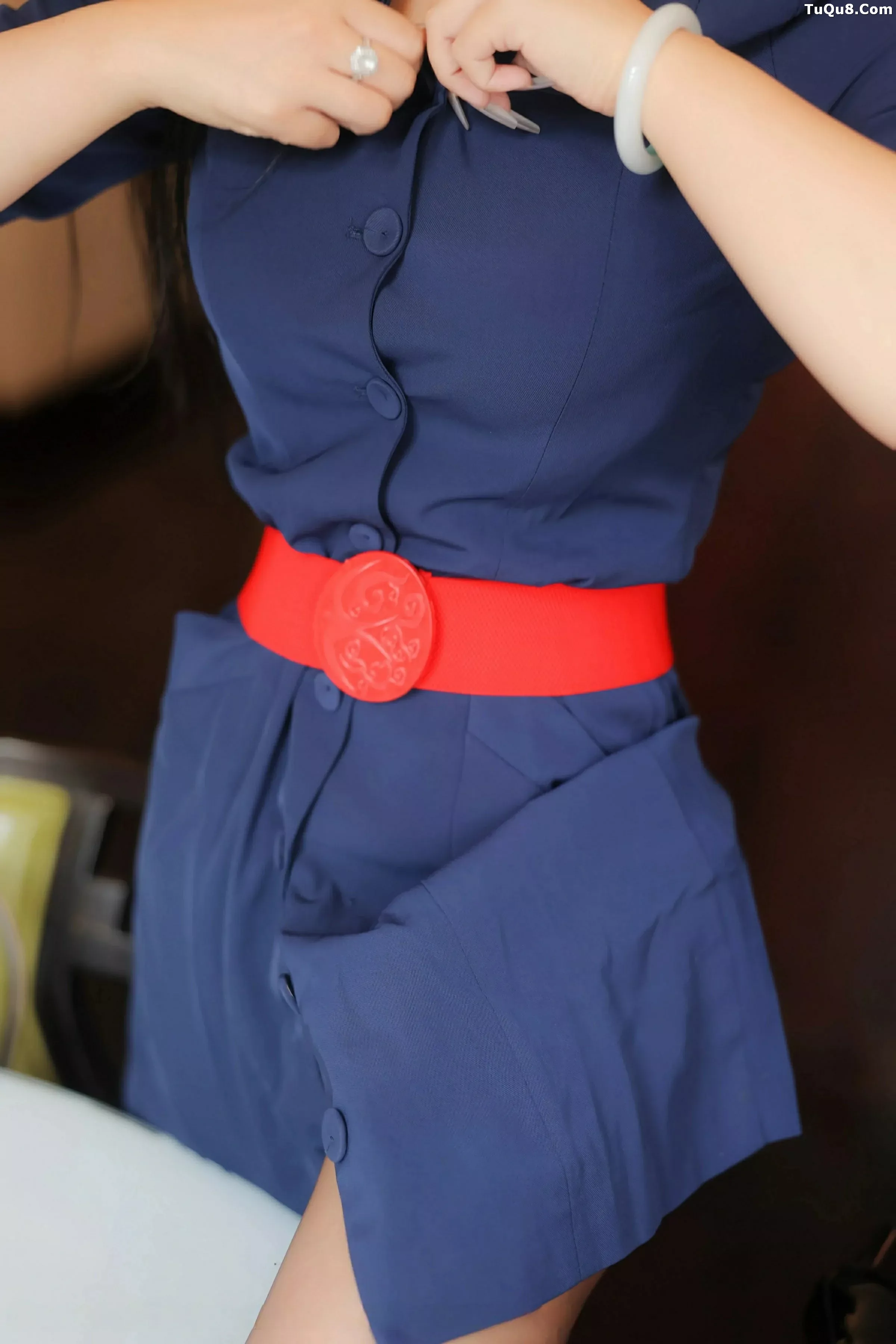 秀人集.com_[XiuRen秀人网]No.10371_模特娜比空姐制服露黑色蕾丝内衣配超薄黑丝秀凹凸身材诱惑写真84P