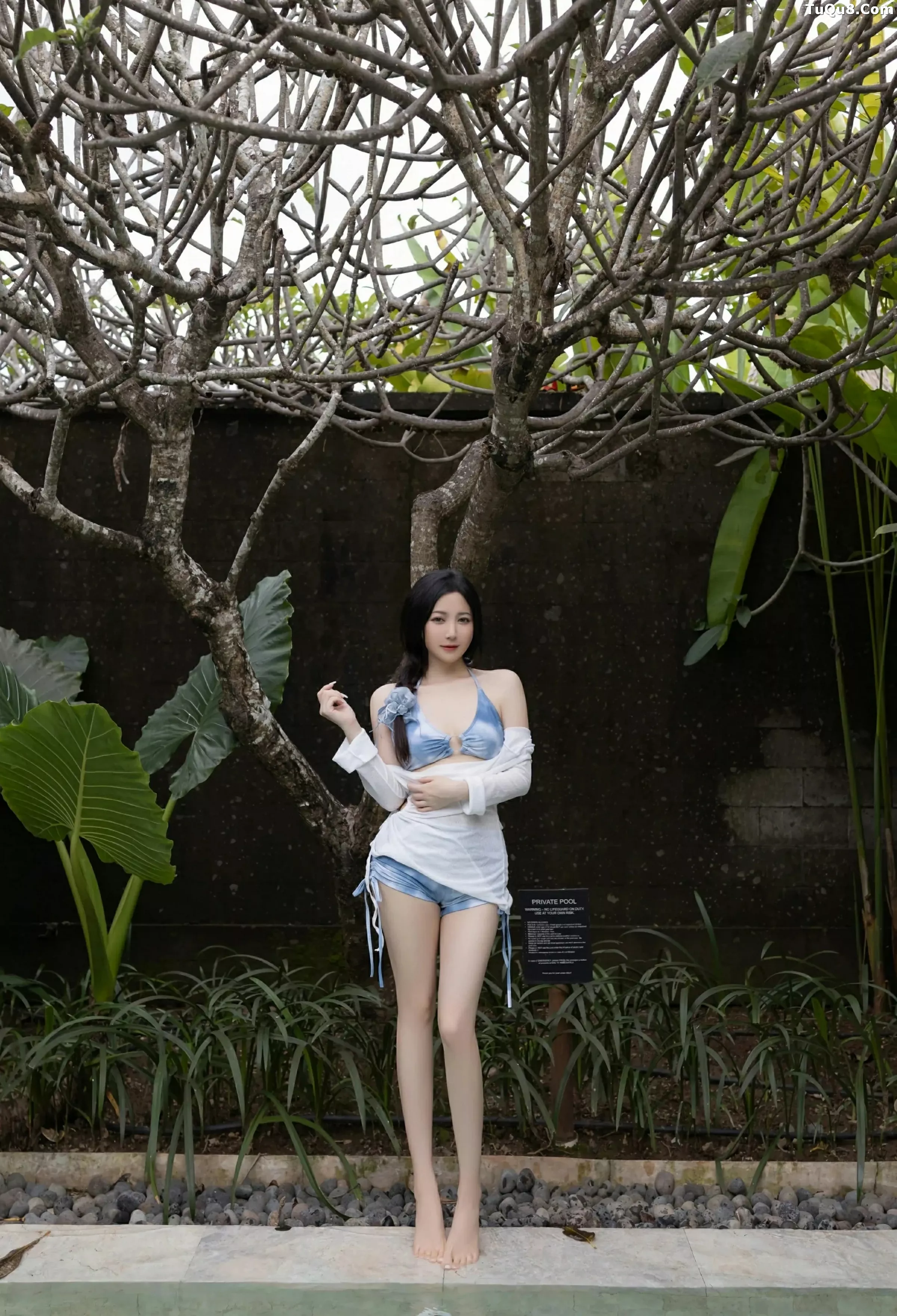 秀人集.com_[XiuRen秀人网]No.10377_模特鱼子酱Fish白色轻透服饰露蓝色比基尼秀曼妙身姿诱惑写真80P