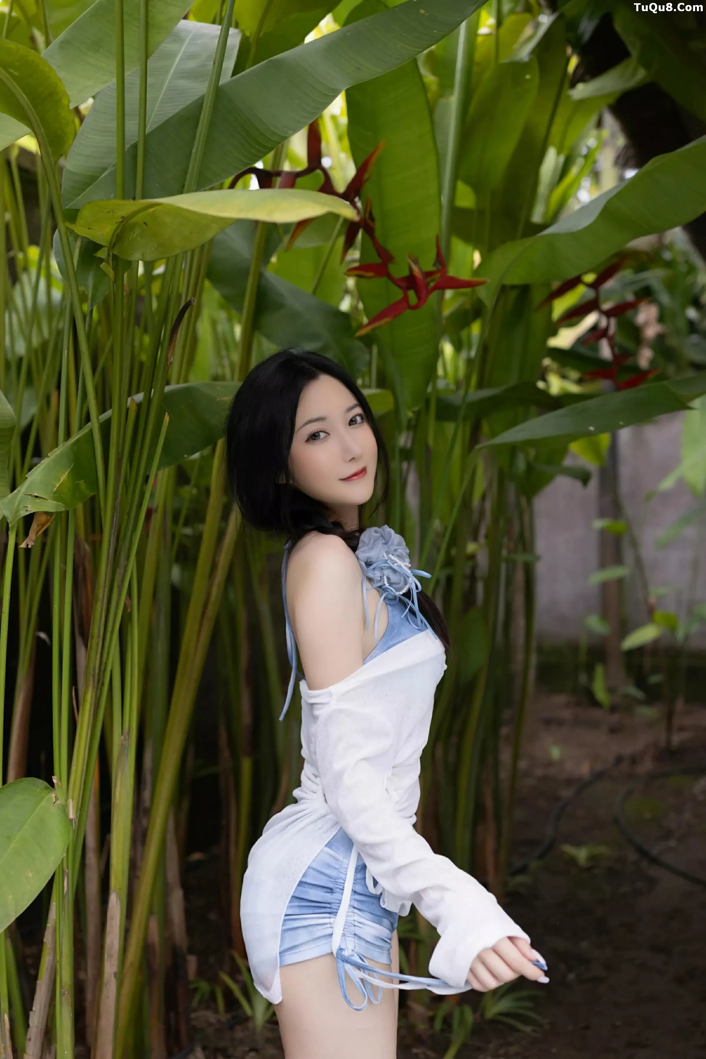 秀人集.com_[XiuRen秀人网]No.10377_模特鱼子酱Fish白色轻透服饰露蓝色比基尼秀曼妙身姿诱惑写真80P