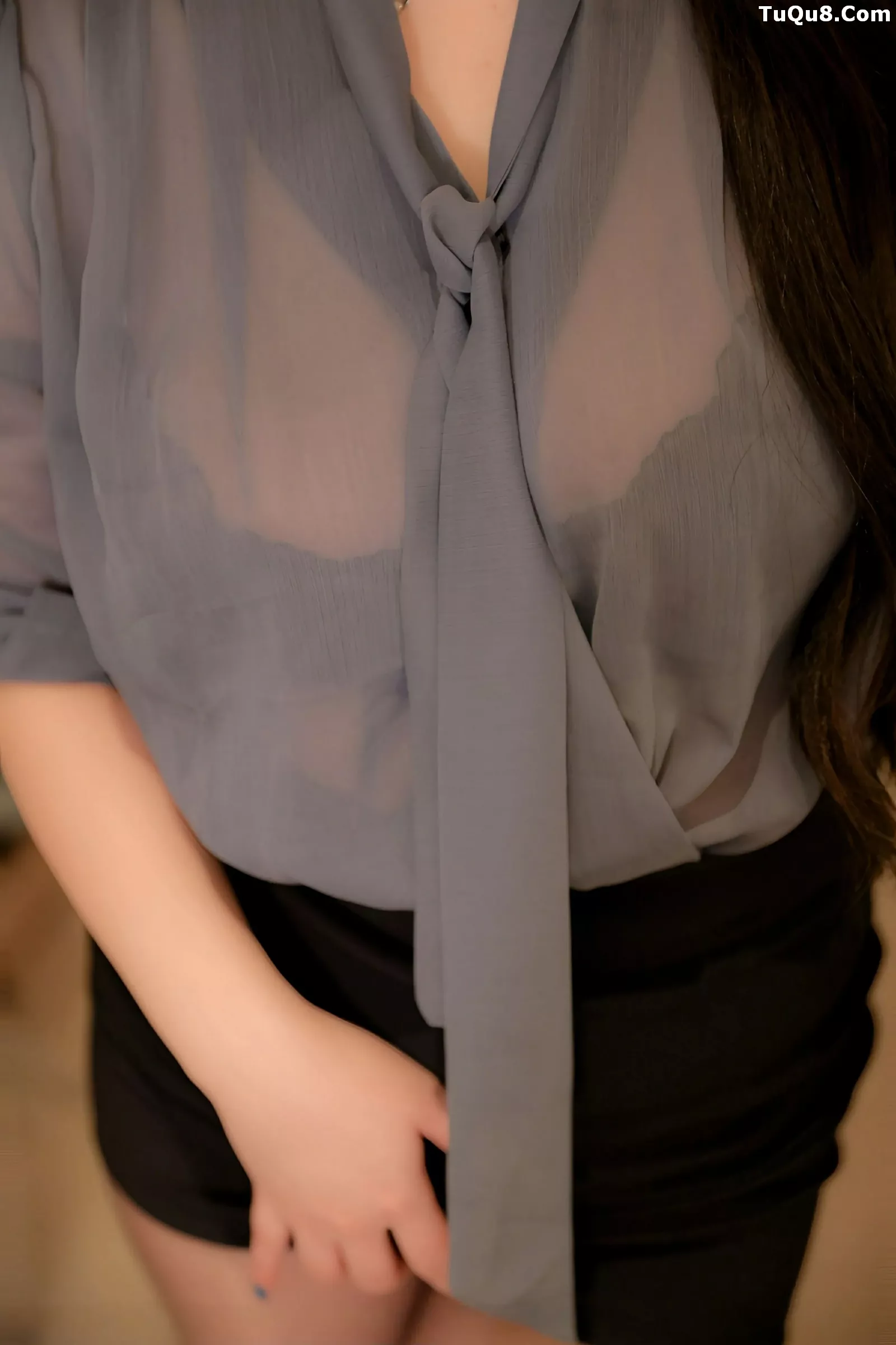 秀人集.com_[XiuRen秀人网]No.10484_模特蛋蛋宝性感OL服饰露黑色蕾丝内衣配超薄黑丝秀美腿诱惑写真83P