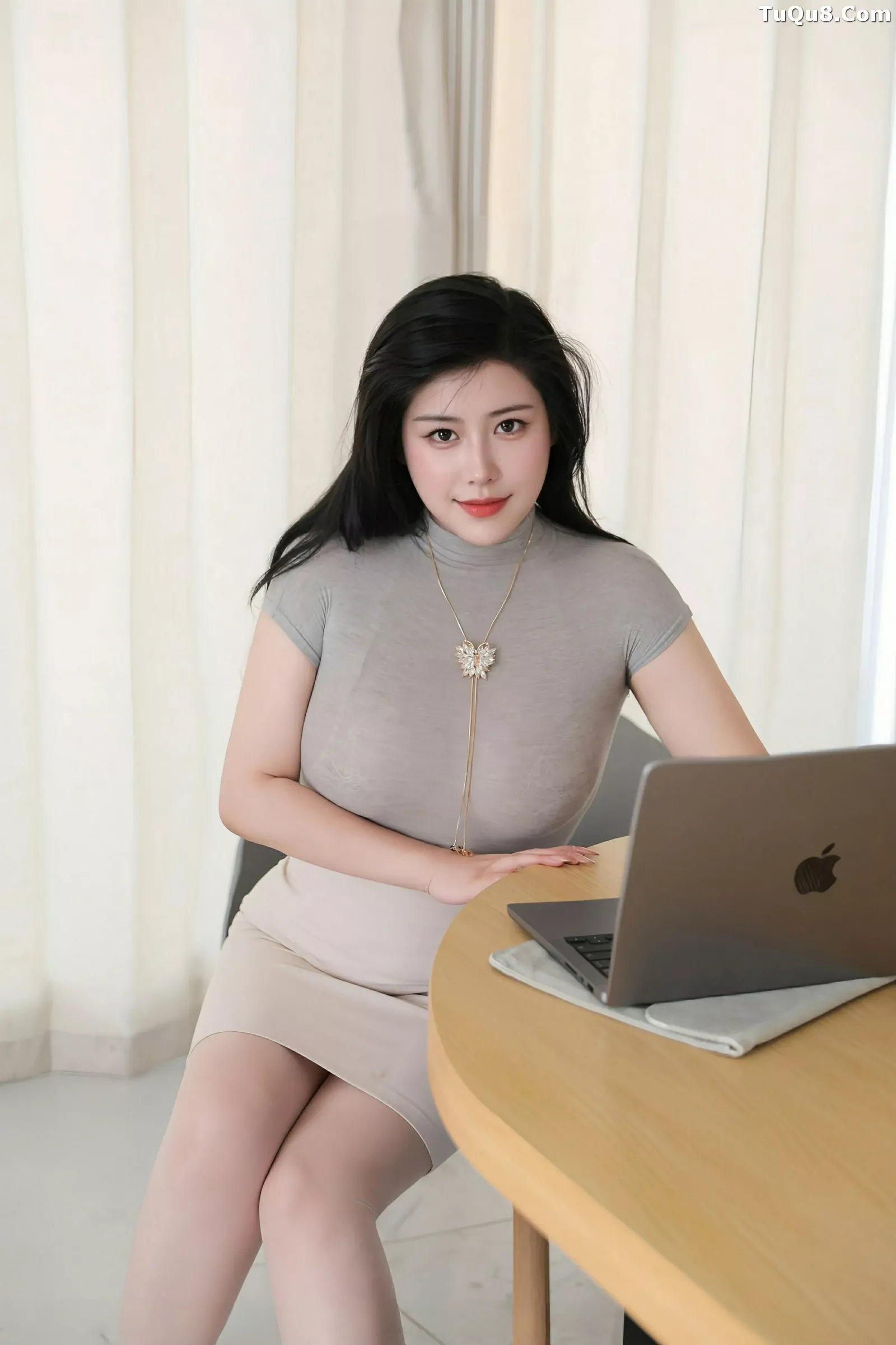 秀人集.com_[XiuRen秀人网]No.10488_模特王婉悠Queen性感灰色OL服饰配超薄肉丝秀丰腴身姿诱惑写真80P