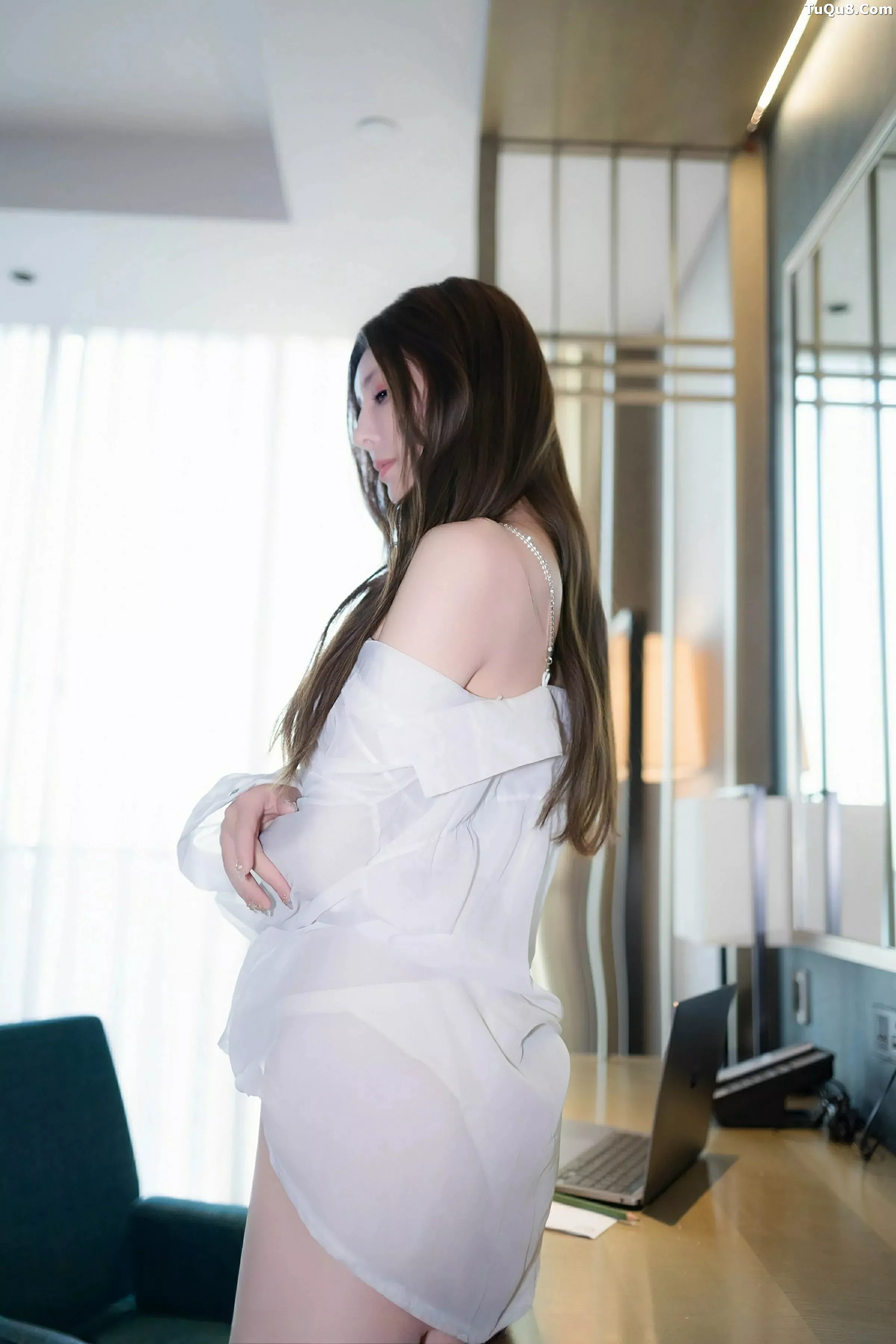 秀人集.com_[XiuRen秀人网]No.10502_模特悦兮浴室场景性感白T衬衫配超薄肉丝湿身秀惹火身材诱惑写真68P