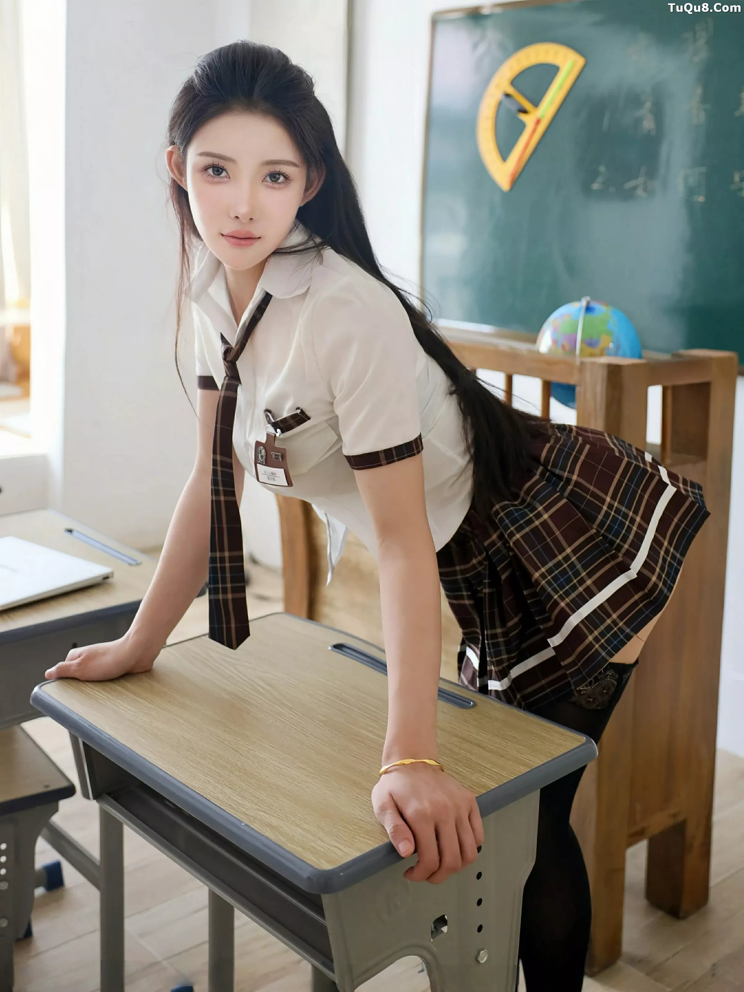 秀人集.com_[XiuRen秀人网]No.10512_模特梨霜儿性感学妹制服露黑色内衣配黑丝袜秀凹凸身材诱惑写真81P