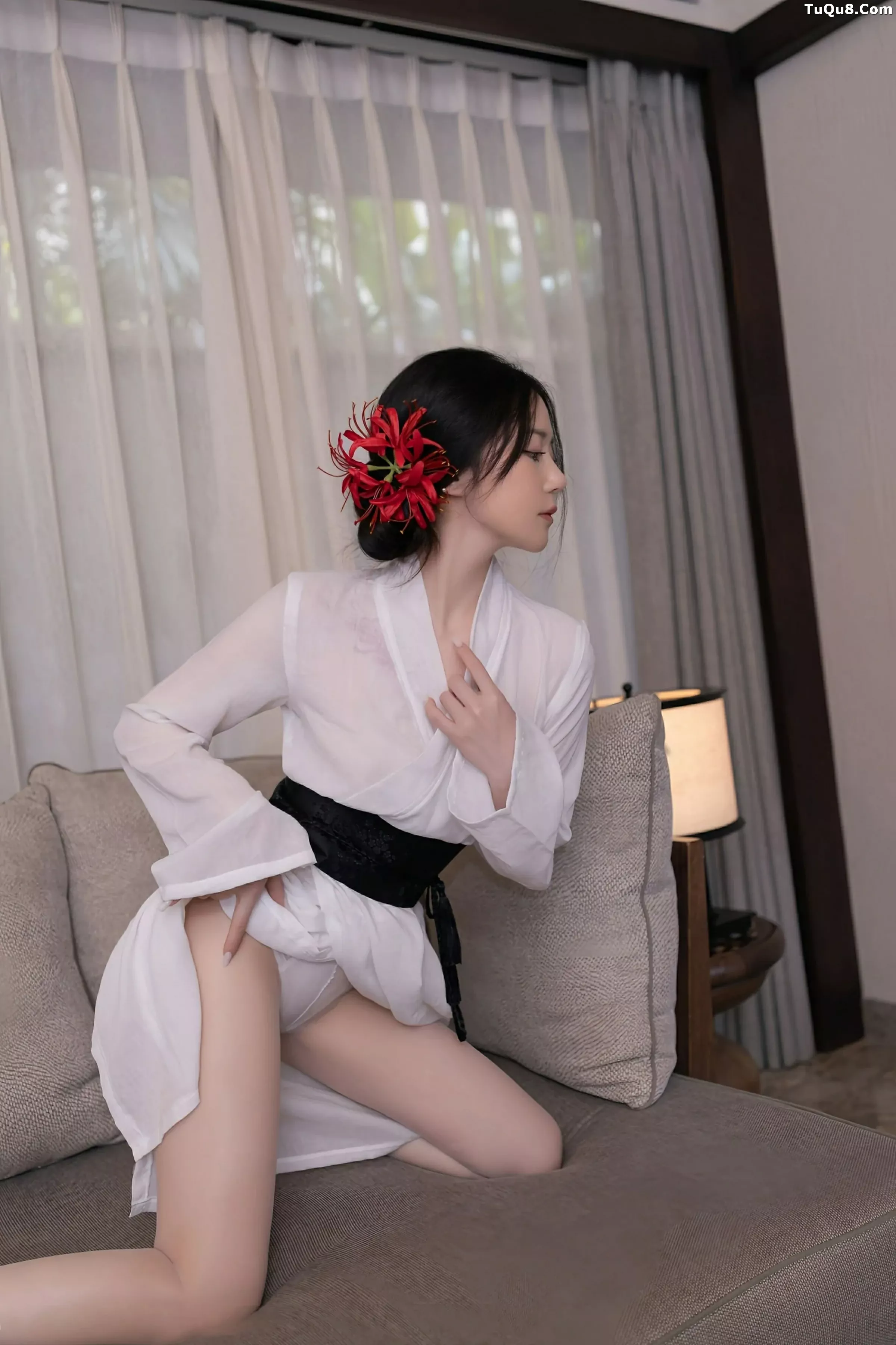 秀人集.com_[XiuRen秀人网]No.10514_模特鱼子酱Fish性感白色薄透服饰配白色丝袜秀曼妙身材诱惑写真80P