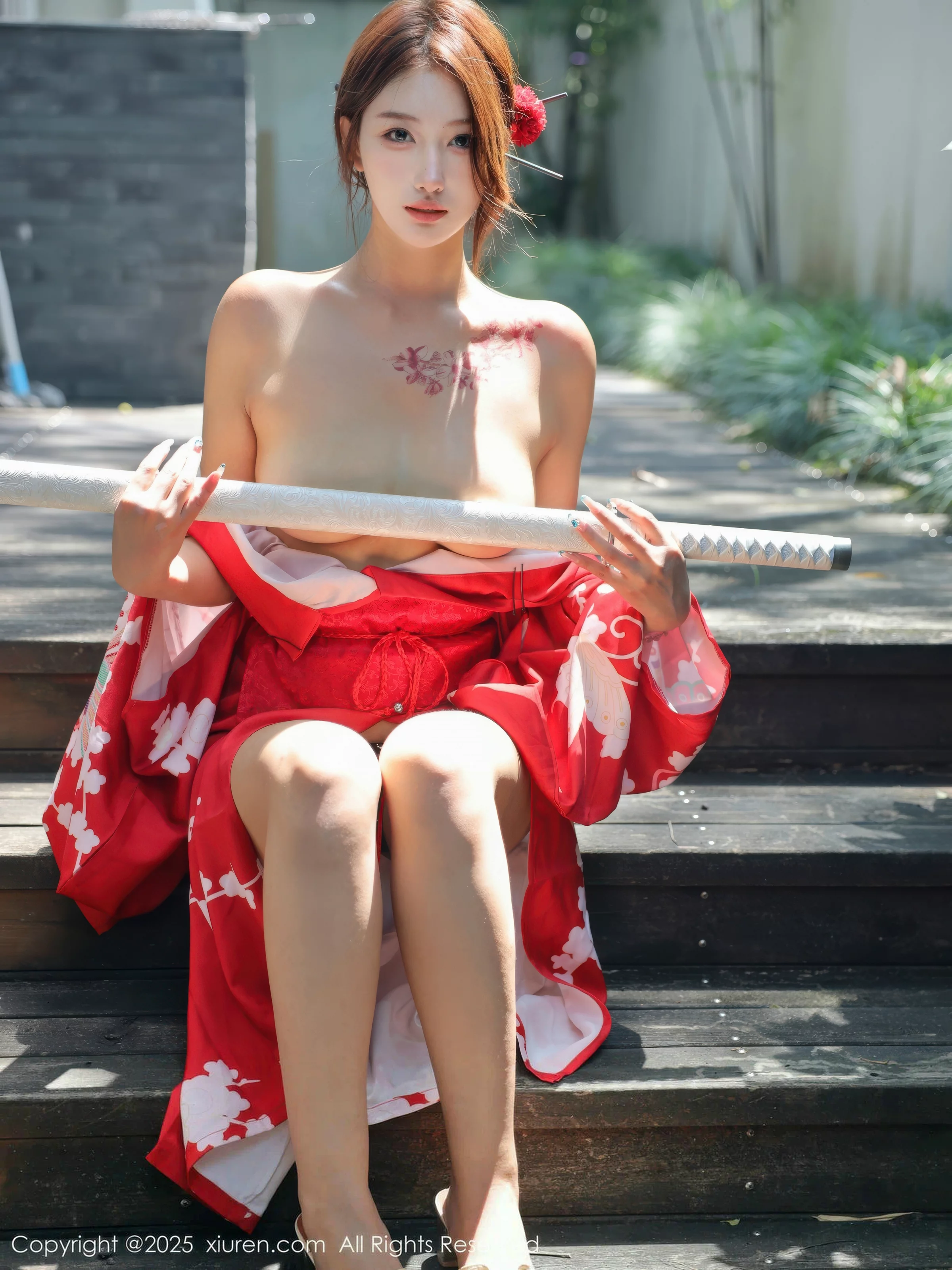 秀人集.com_[XiuRen秀人网]No.10683_模特金允希Yuki户外性感红色和服半脱秀完美身材惹火诱惑写真80P