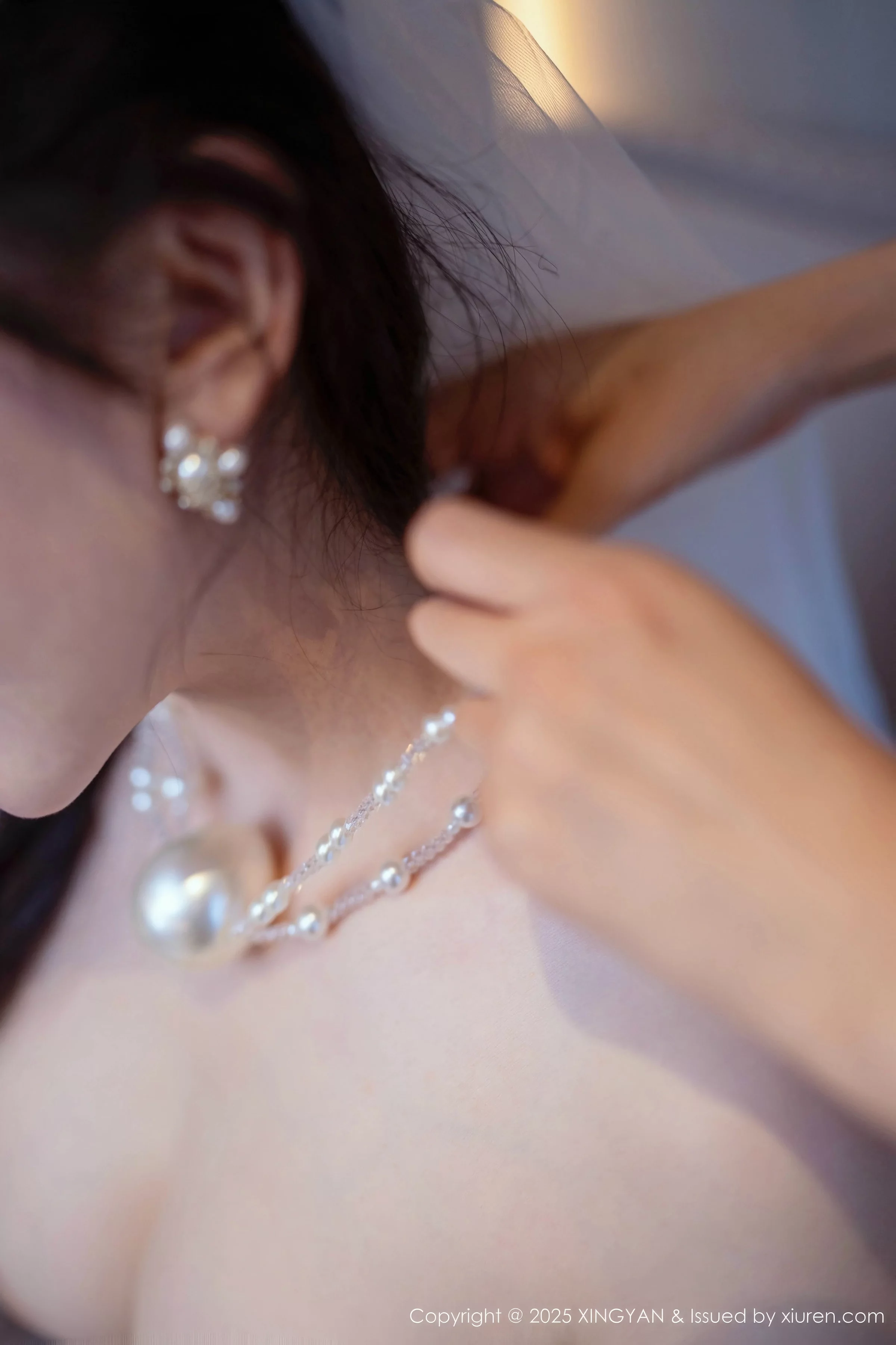 秀人集.com_[XINGYAN星颜社]VOL.388_女神李丽莎私房合集性感白色薄透婚纱服饰秀惹火身材诱惑写真61P