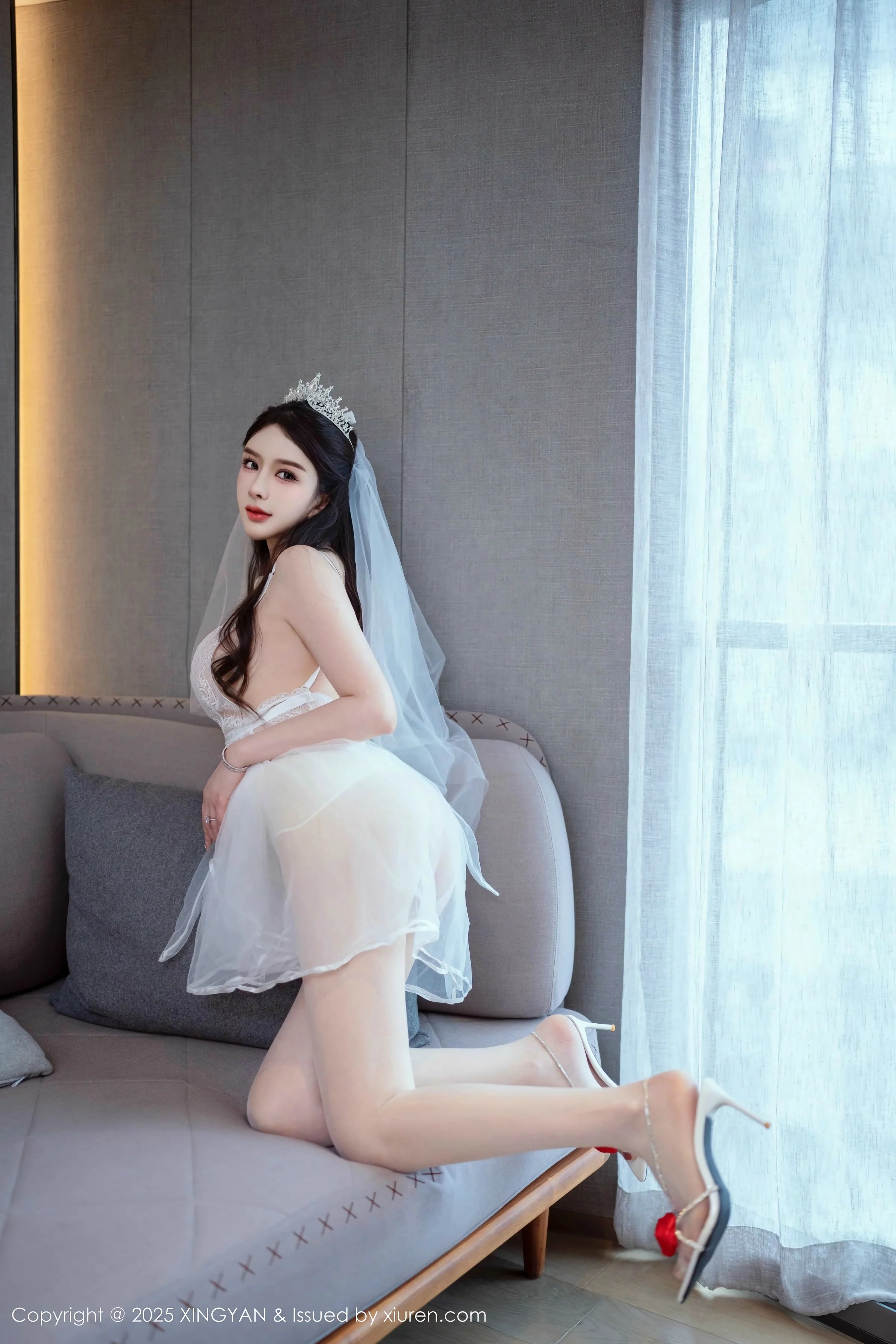 秀人集.com_[XINGYAN星颜社]VOL.388_女神李丽莎私房合集性感白色薄透婚纱服饰秀惹火身材诱惑写真61P