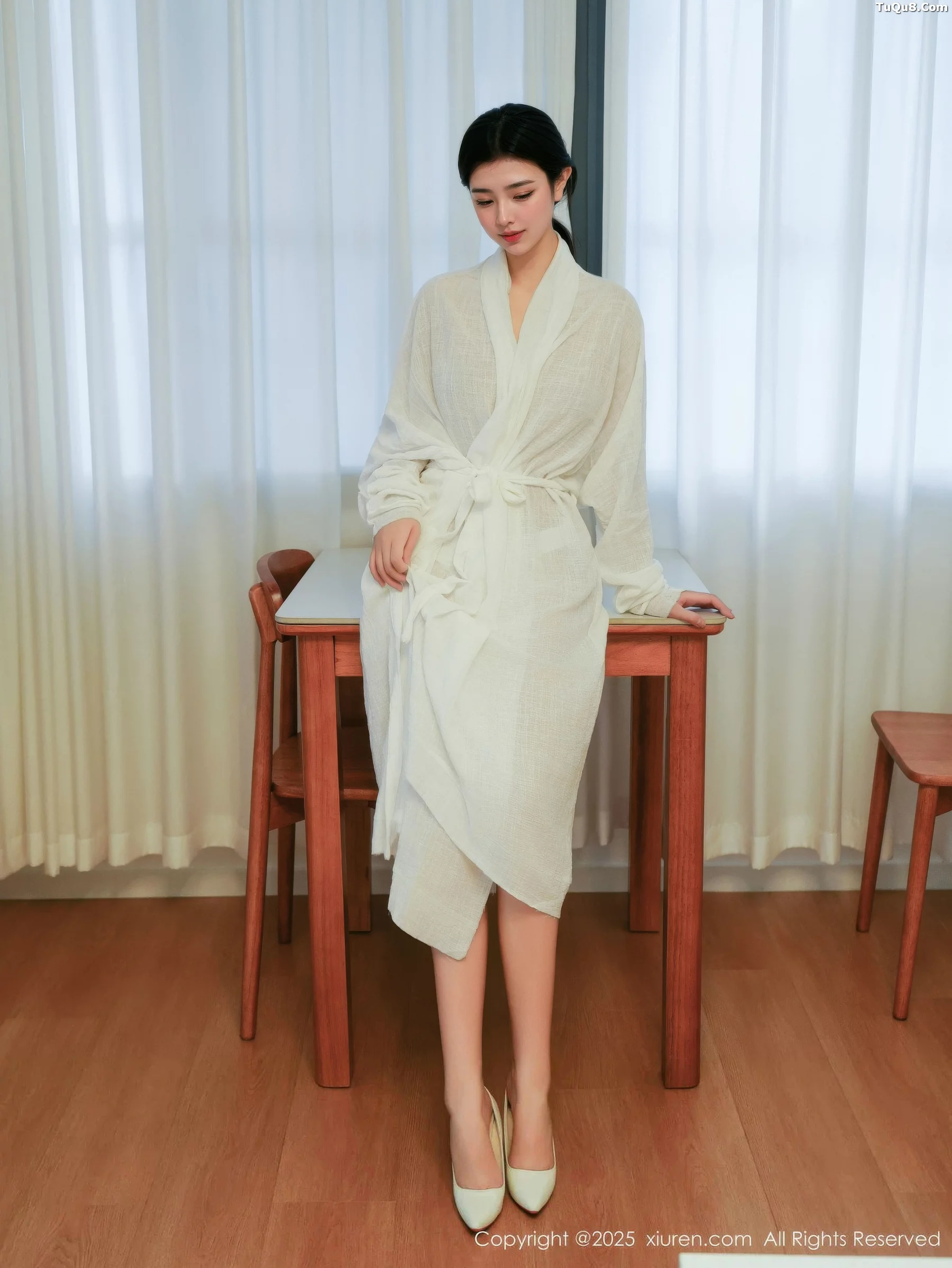 秀人集.com_[XiuRen秀人网]No.10920_模特林悦溪儿性感白色长浴袍配白色高跟秀修长美腿撩人诱惑写真53P