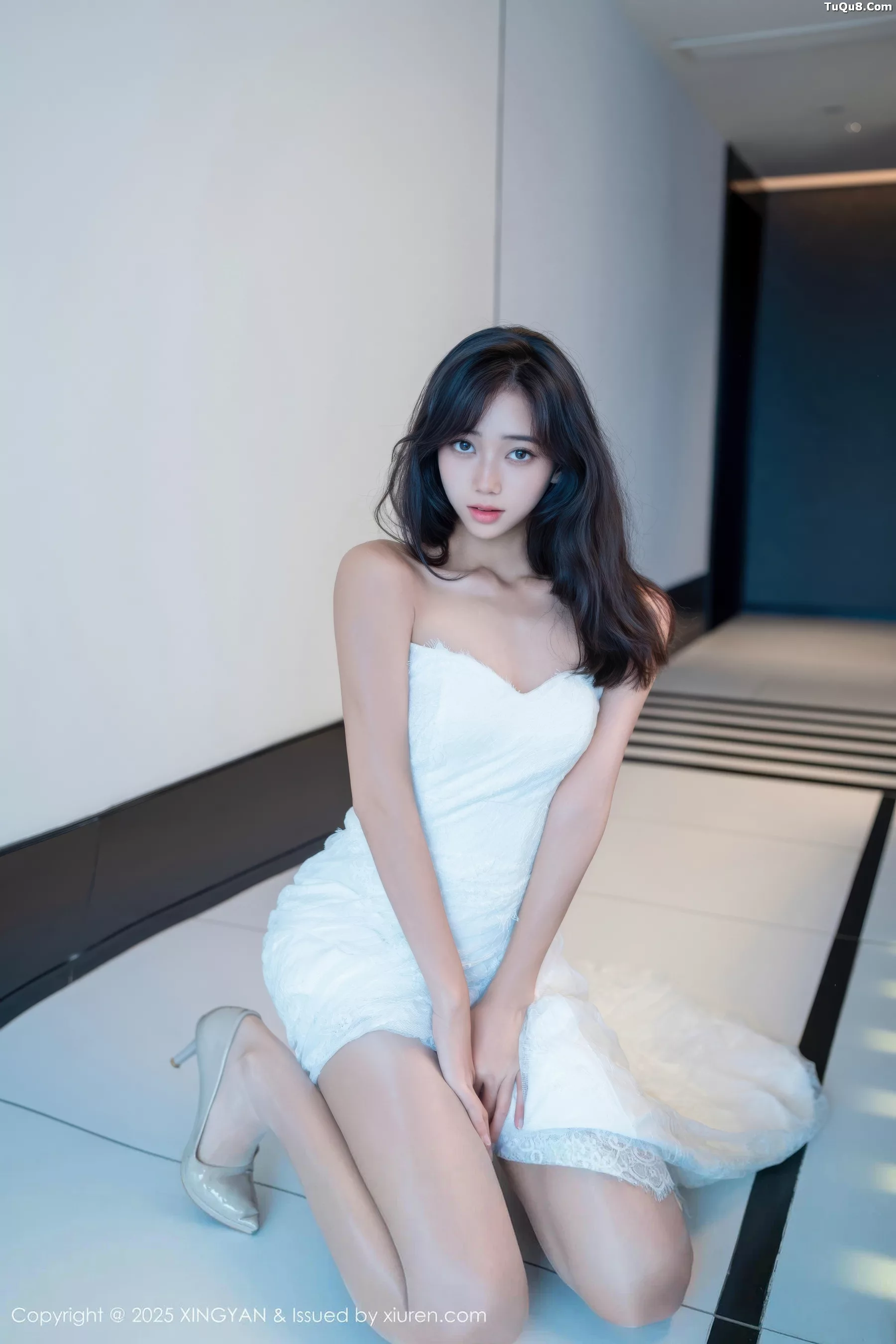 秀人集.com_[XINGYAN星颜社]VOL.419_模特时安安性感白色连衣裙配超薄白丝秀柔美身材迷人诱惑写真75P