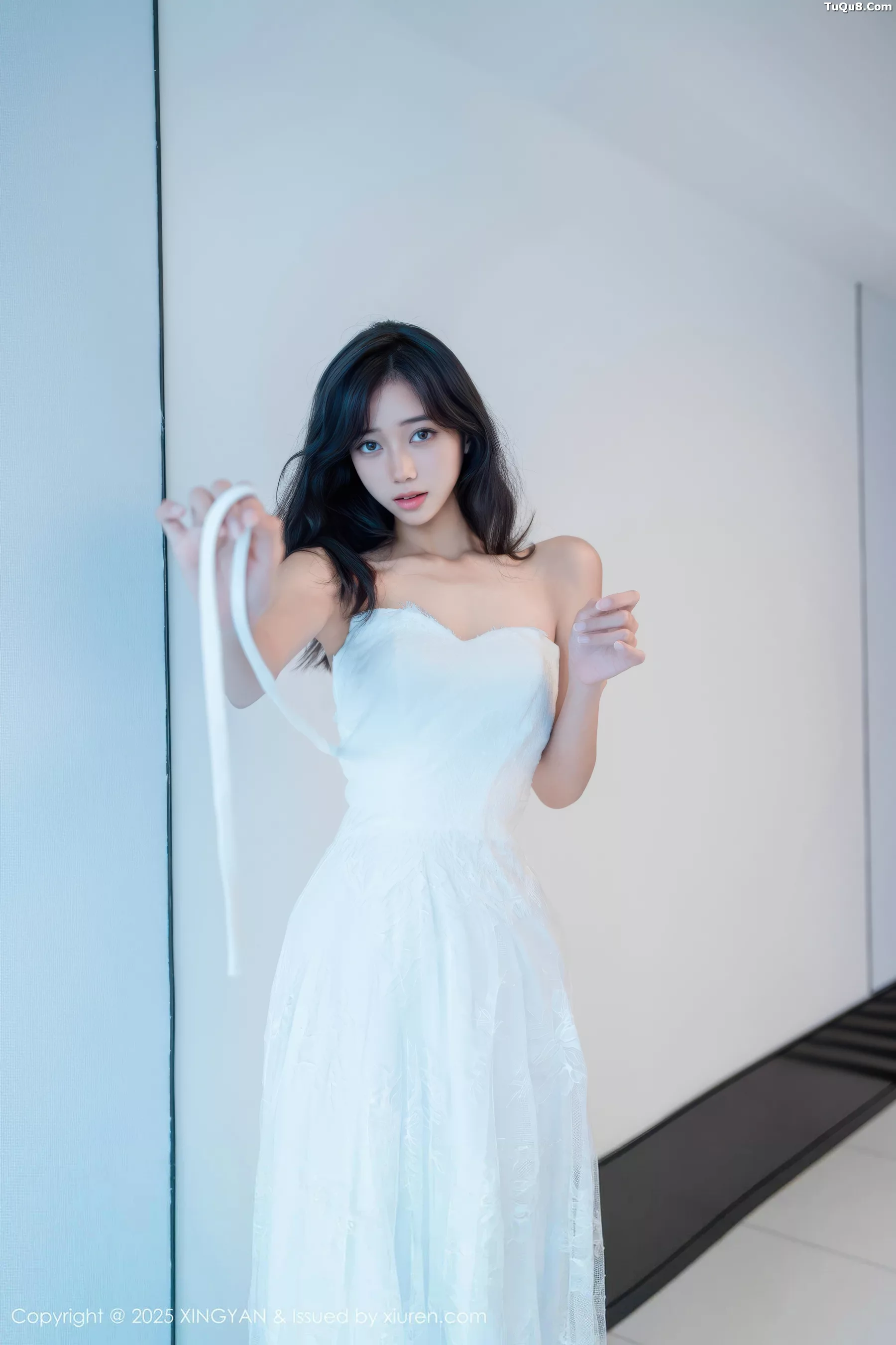 秀人集.com_[XINGYAN星颜社]VOL.419_模特时安安性感白色连衣裙配超薄白丝秀柔美身材迷人诱惑写真75P