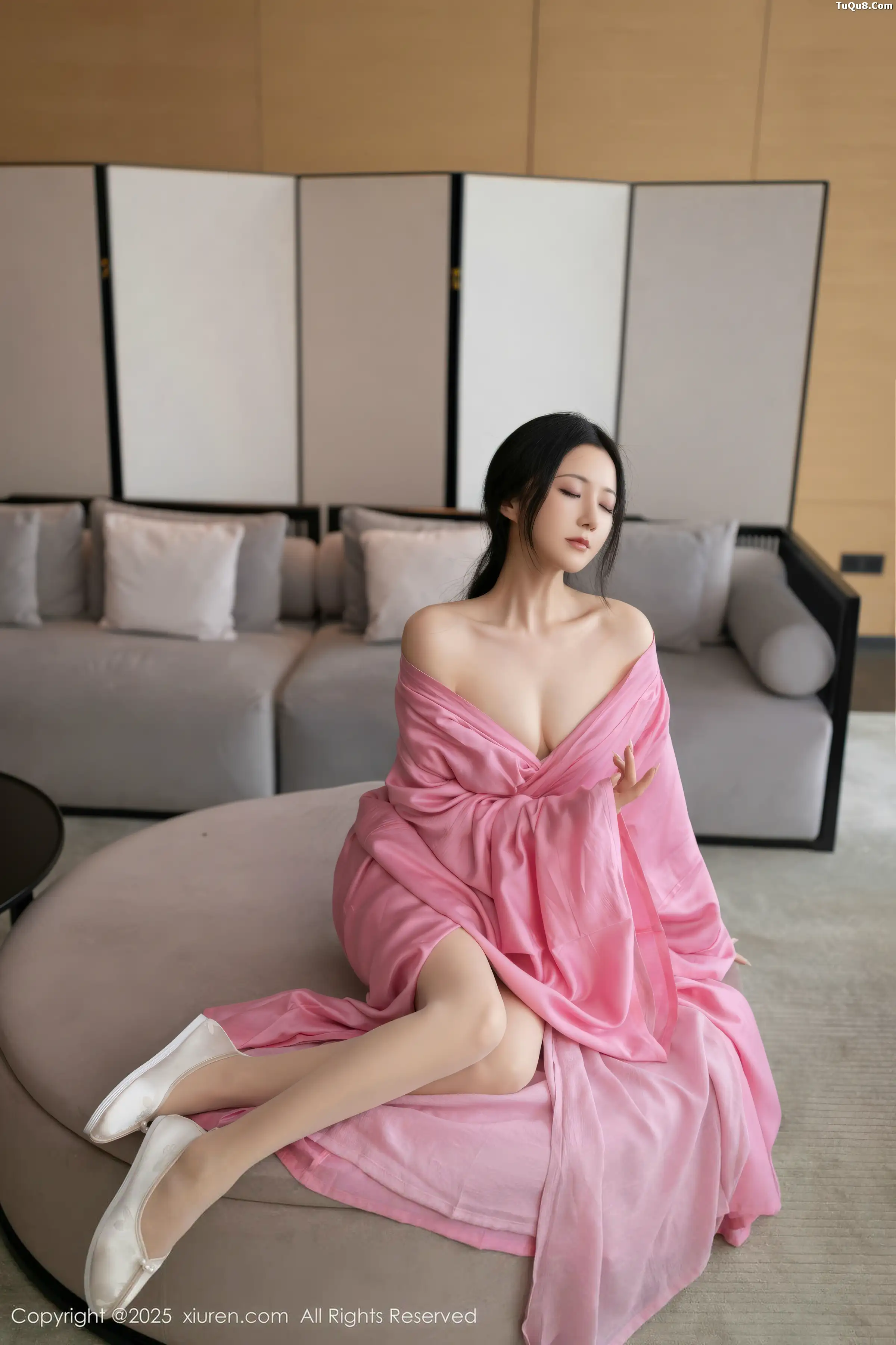 秀人集.com_[XiuRen秀人网]No.11049_模特鱼子酱Fish性感粉色月影纱配超薄肉丝秀曼妙身姿诱惑写真82P