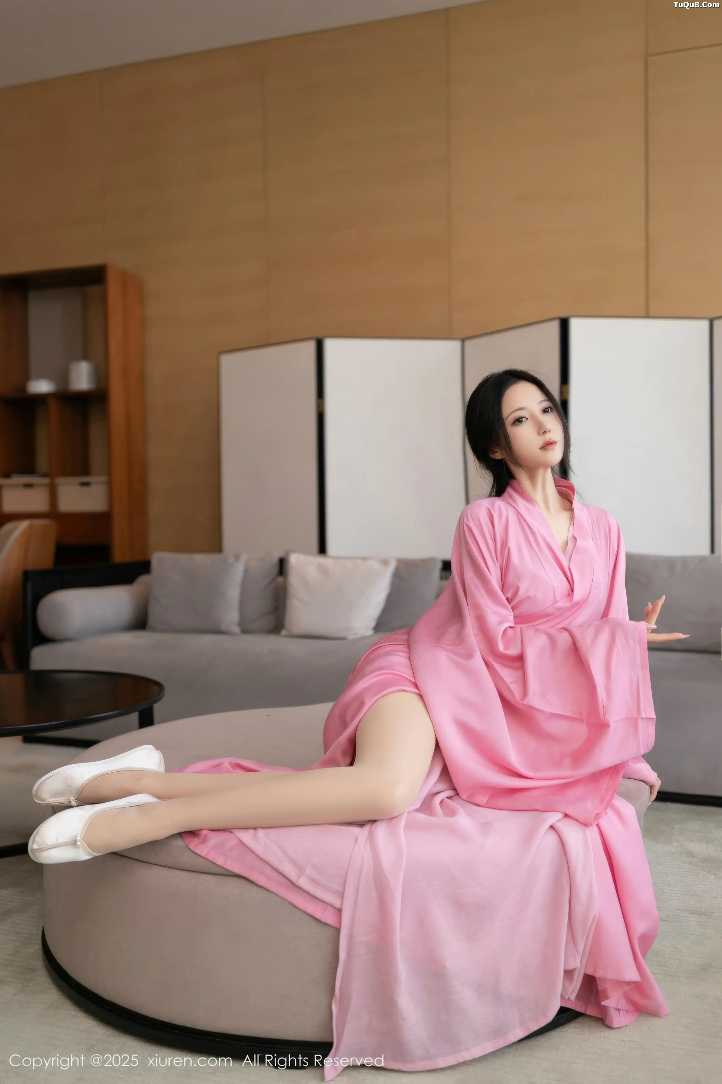 秀人集.com_[XiuRen秀人网]No.11049_模特鱼子酱Fish性感粉色月影纱配超薄肉丝秀曼妙身姿诱惑写真82P