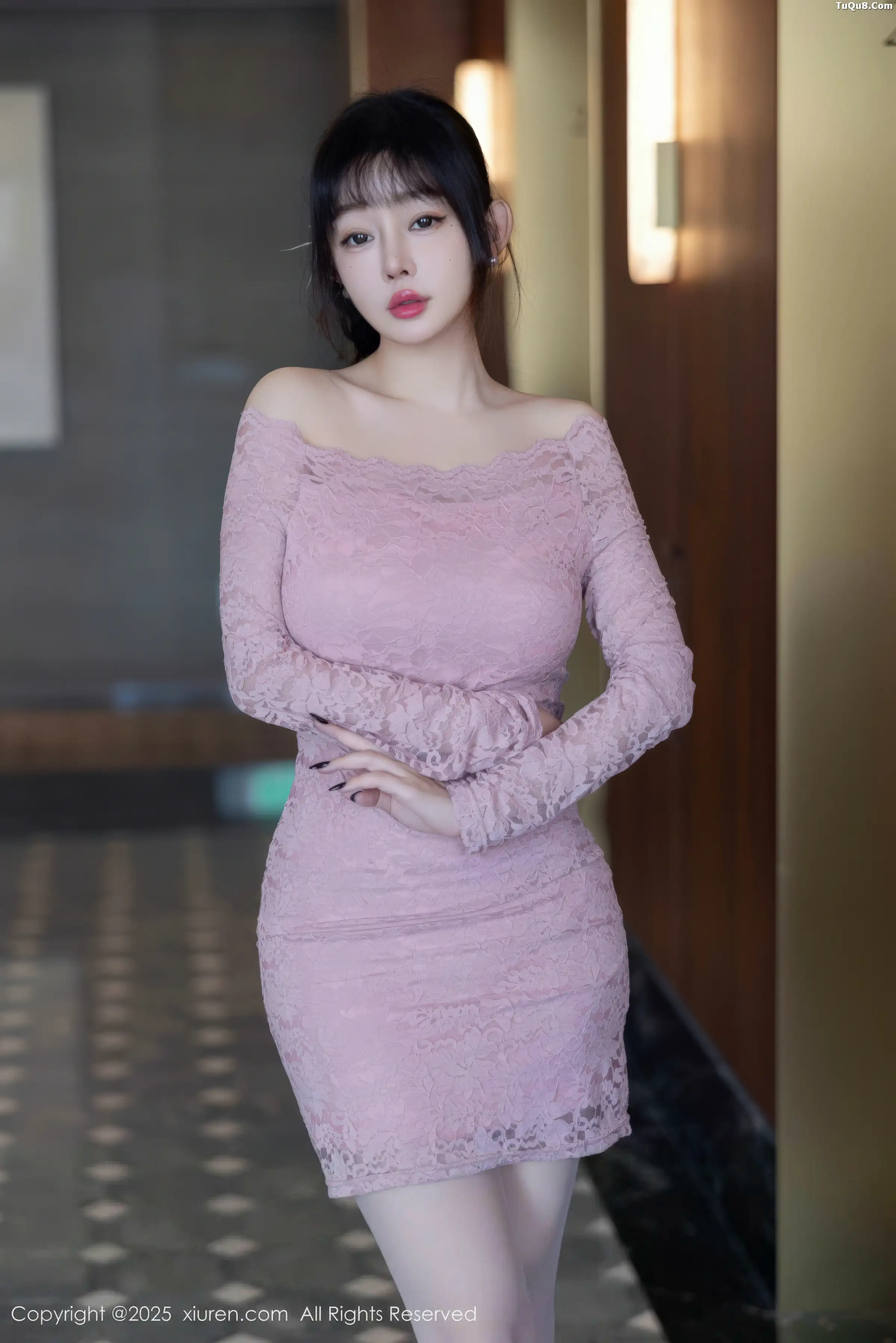 秀人集.com_[XiuRen秀人网]No.11043_女神王羽纯✨性感浅色连衣短裙配原色丝袜秀曼妙身姿诱惑写真77P